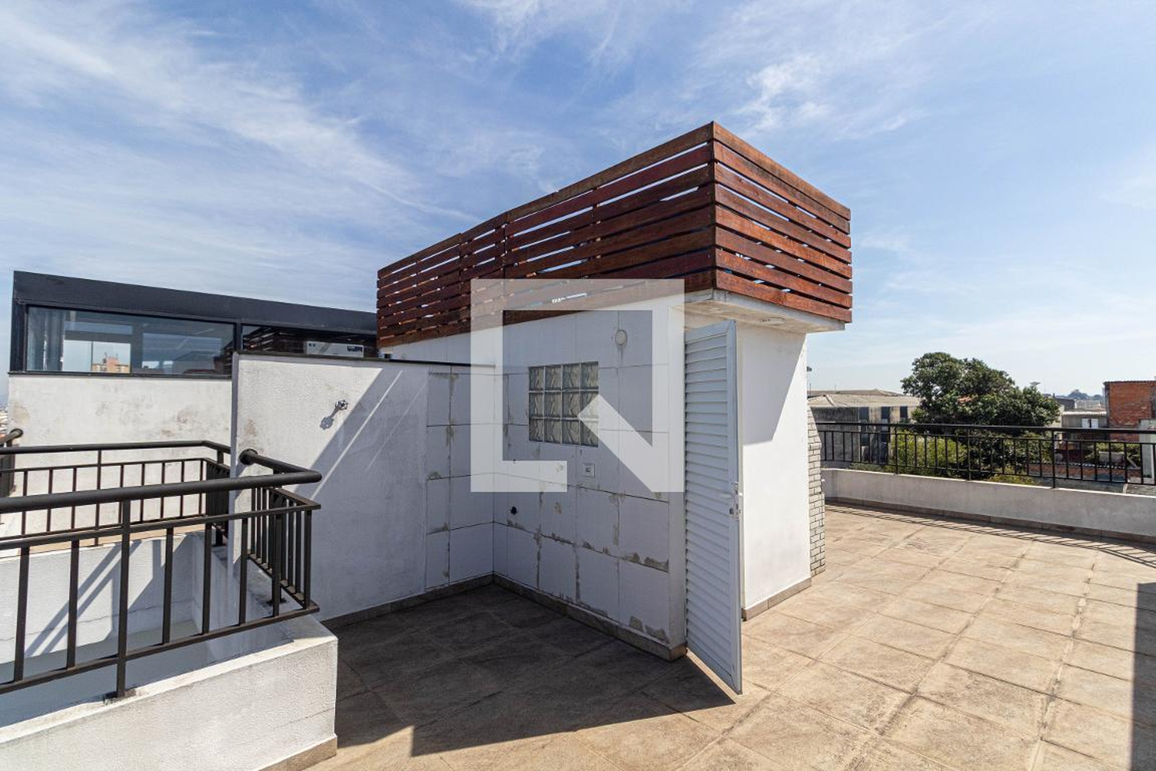 Churrasqueira - Gema Safira