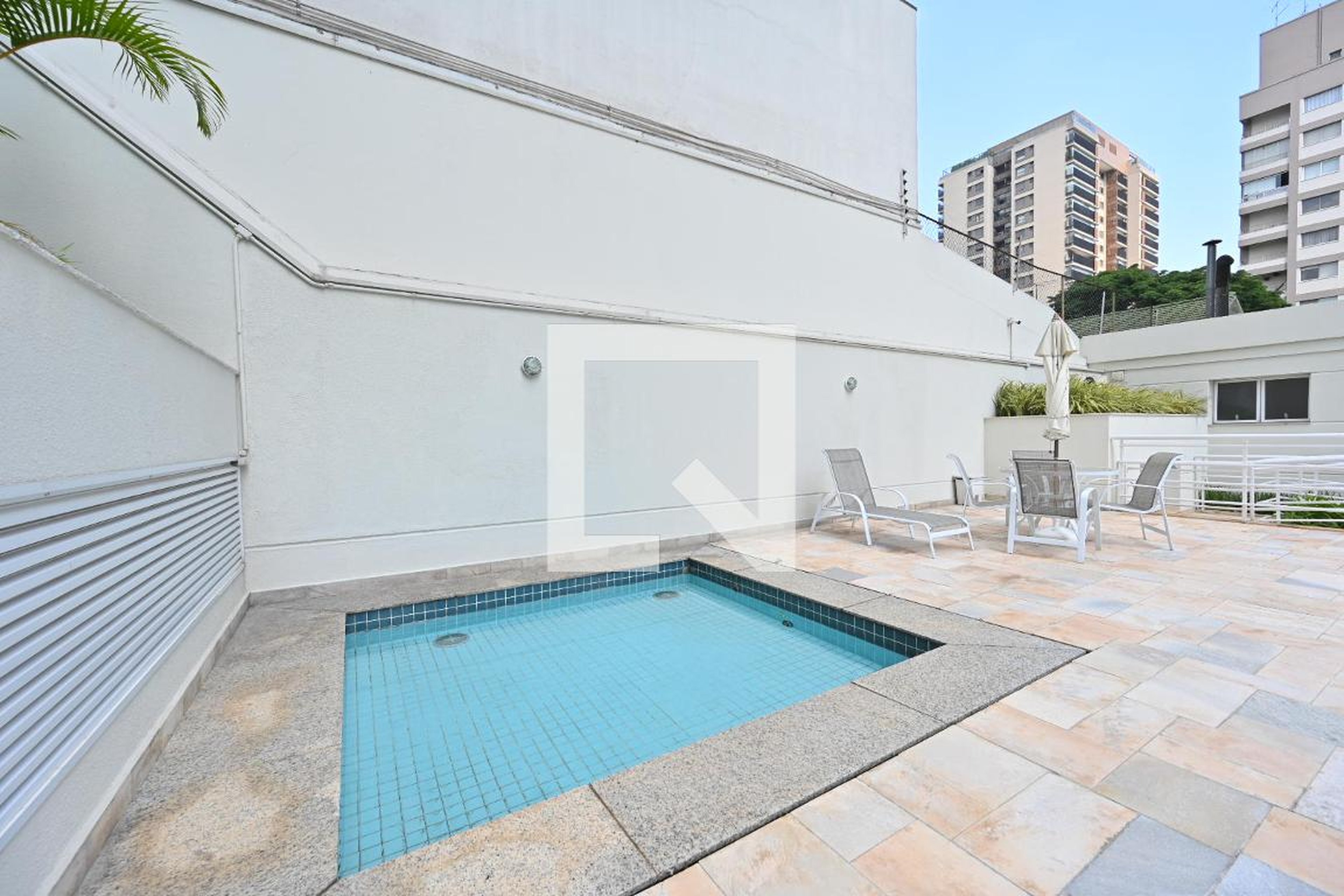 Piscina - Brickland
