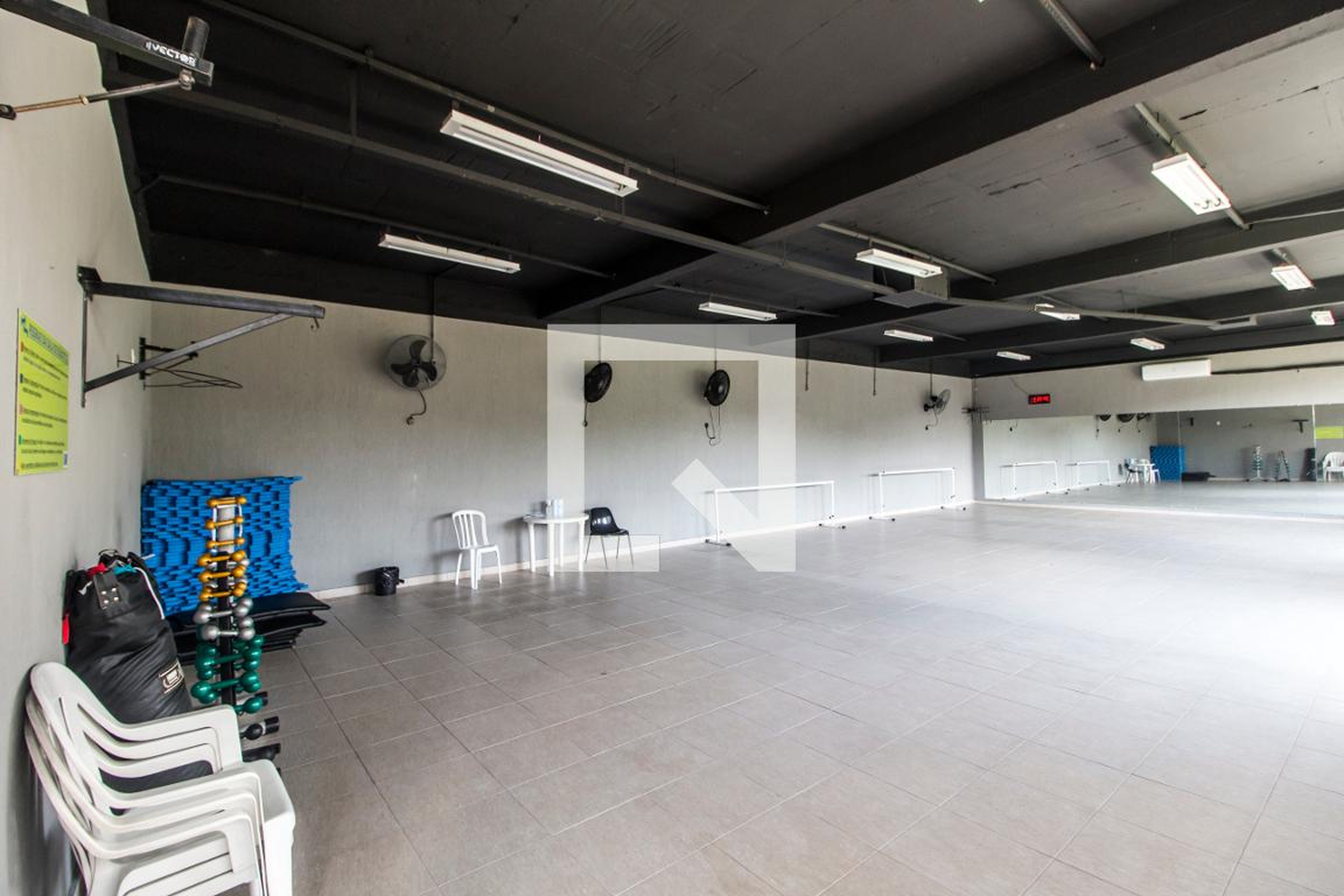 Academia - Alphaville Residencial 12