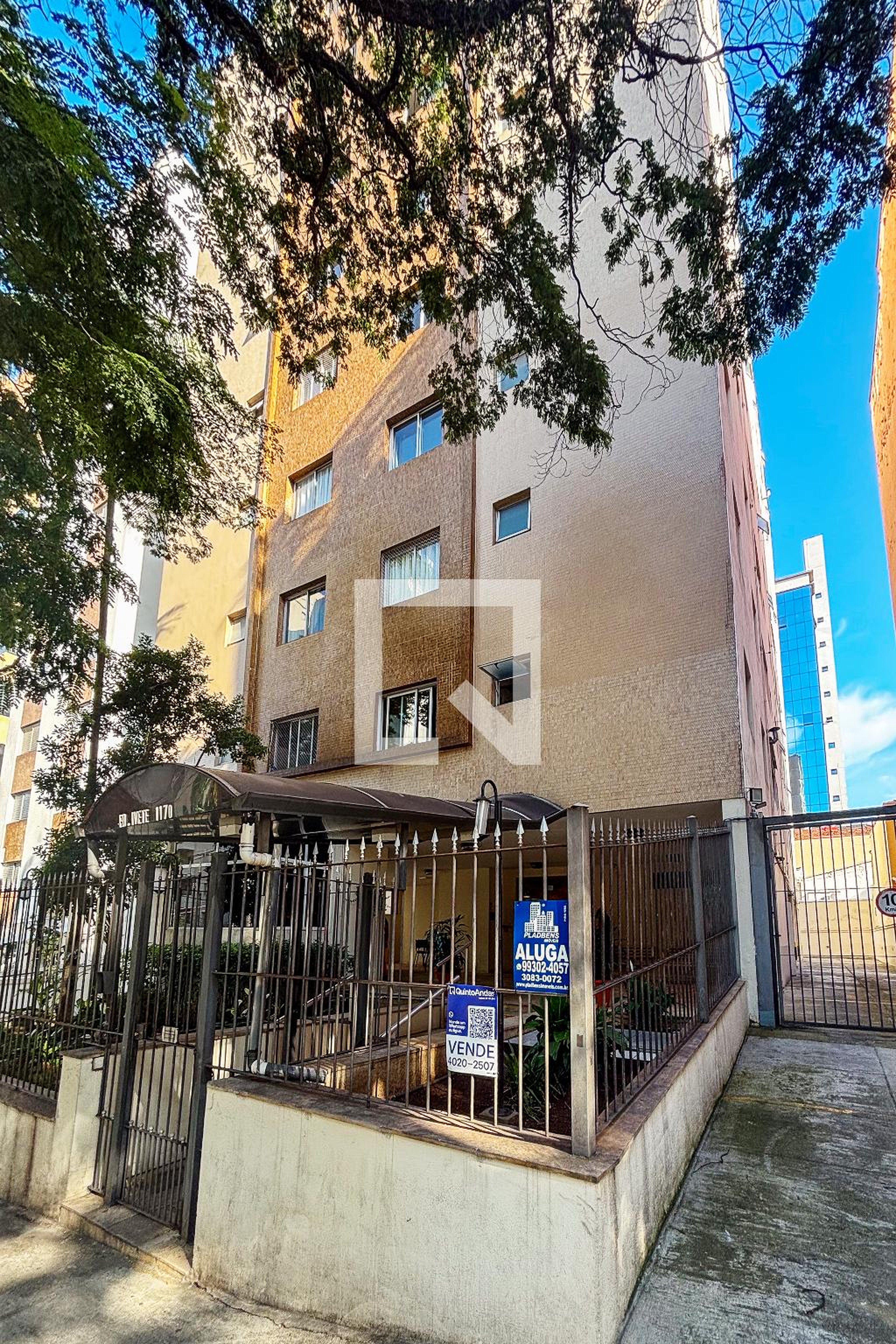 fachada do predio Condomínio Ivete