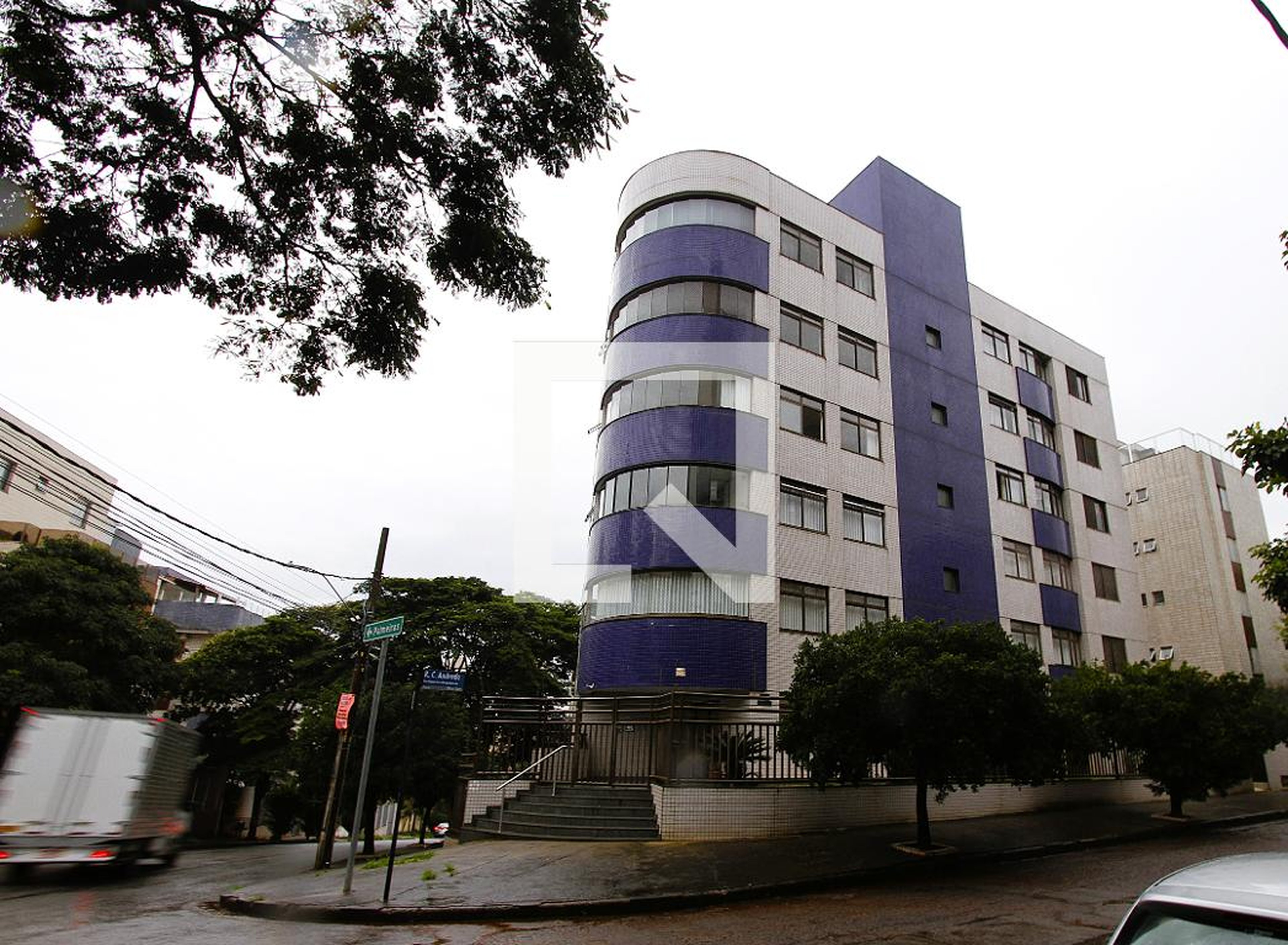 Fachada do Prédio Condomínio em Rua Rubéns Carvalho de Andrade, 105