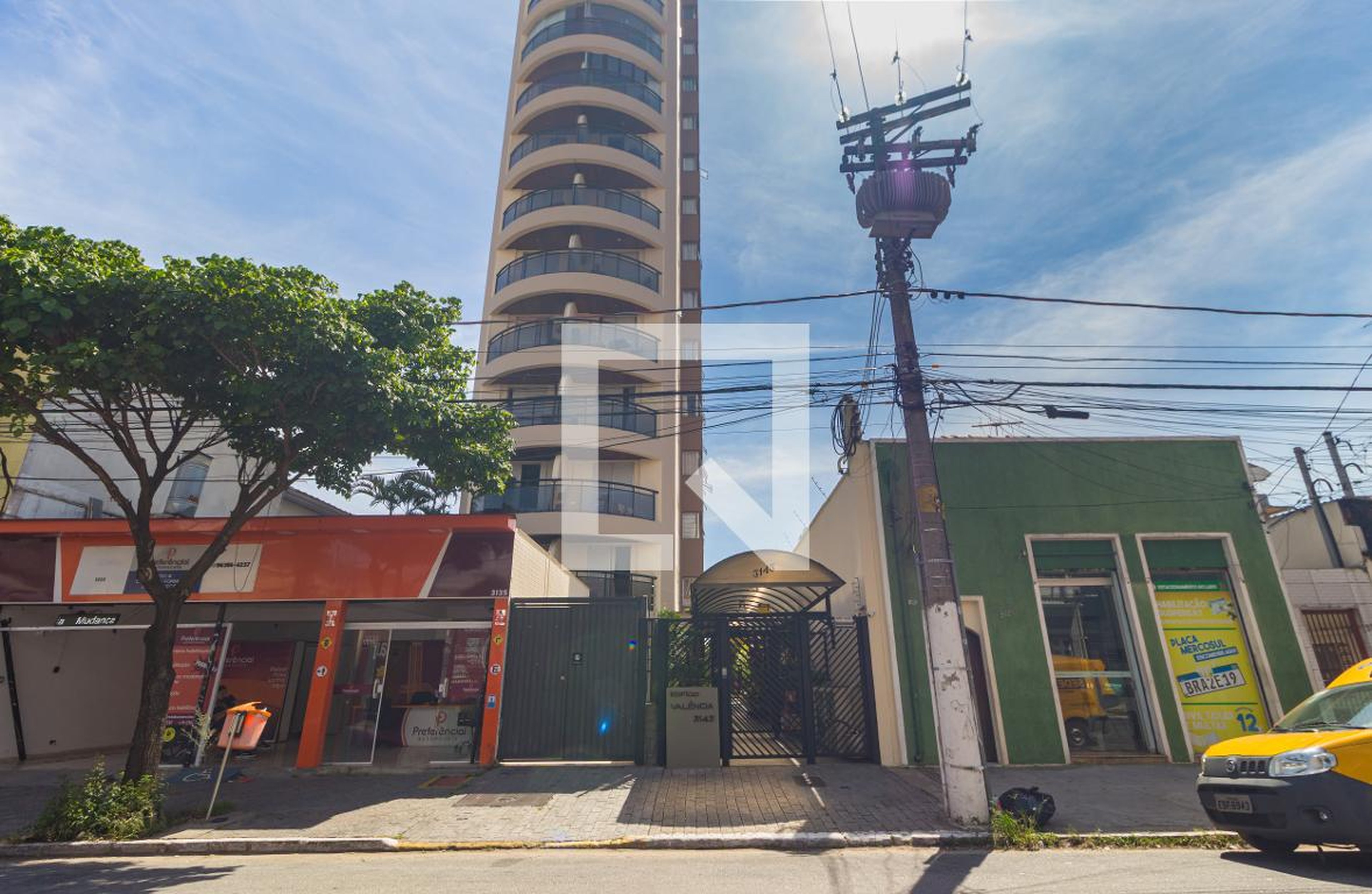 Fachada Condomínio em Rua da Mooca, 3153