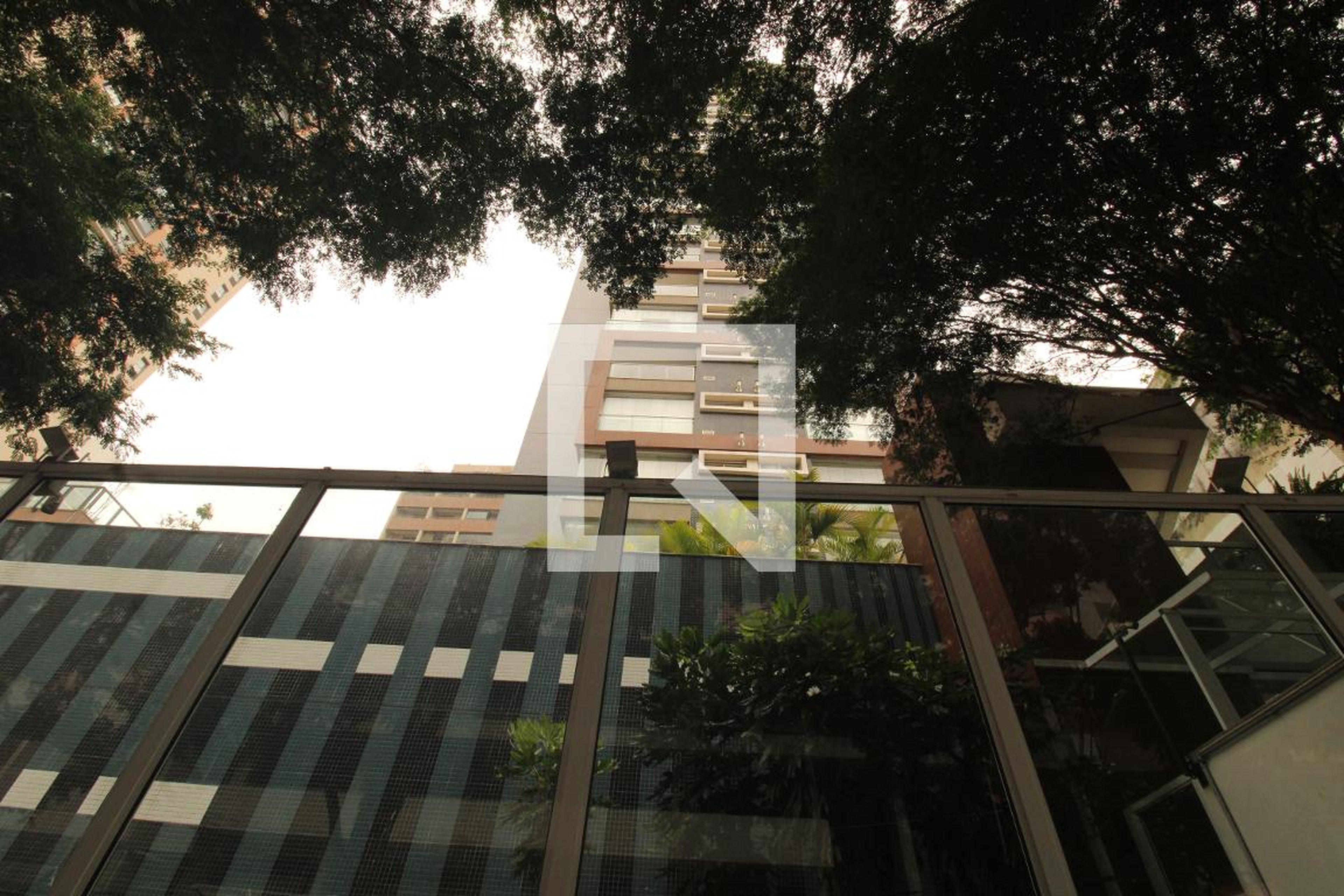 Fachada Edifício Contemporâneo