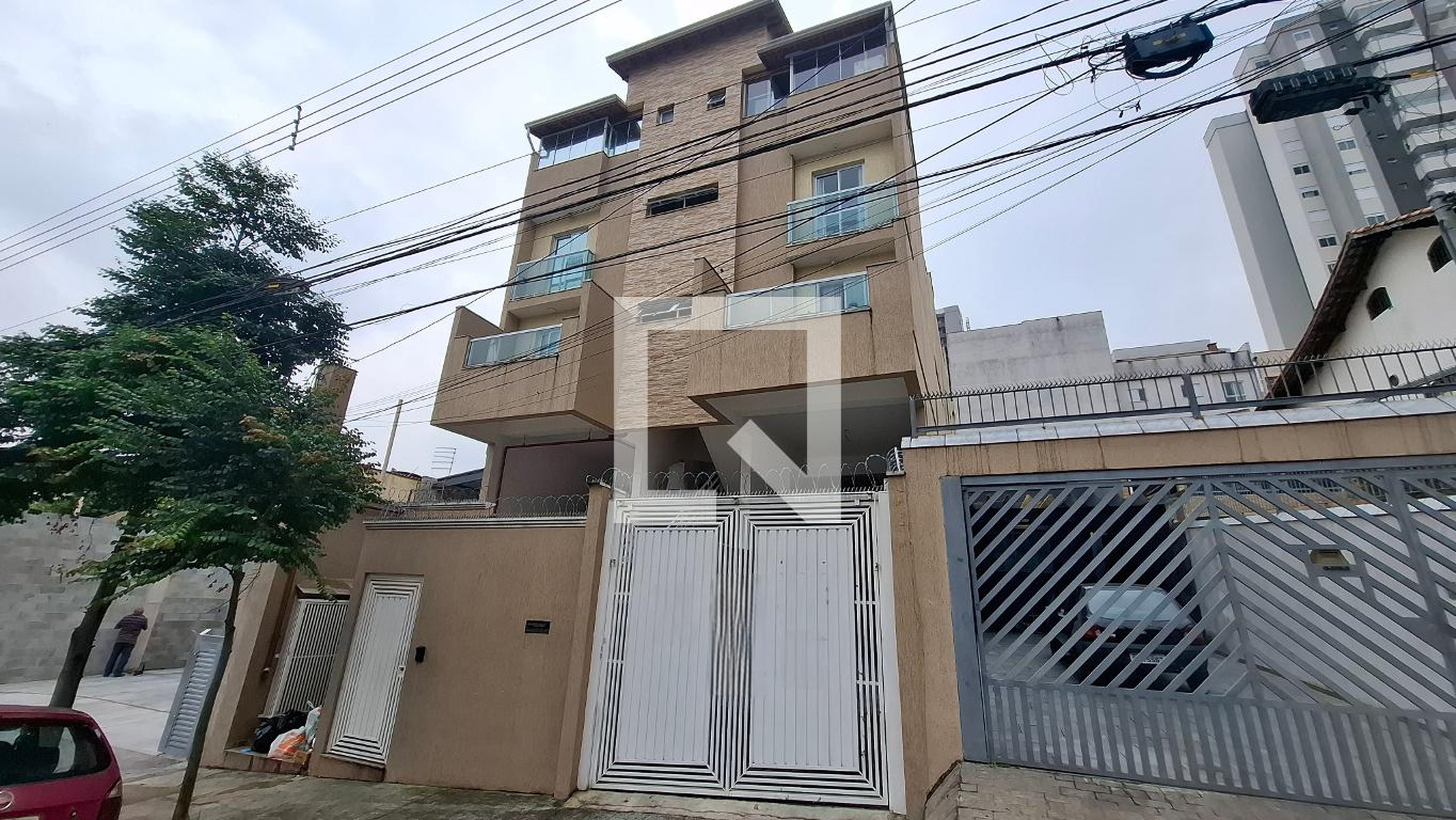 Fachada Condomínio em Rua Cotoxó, 73