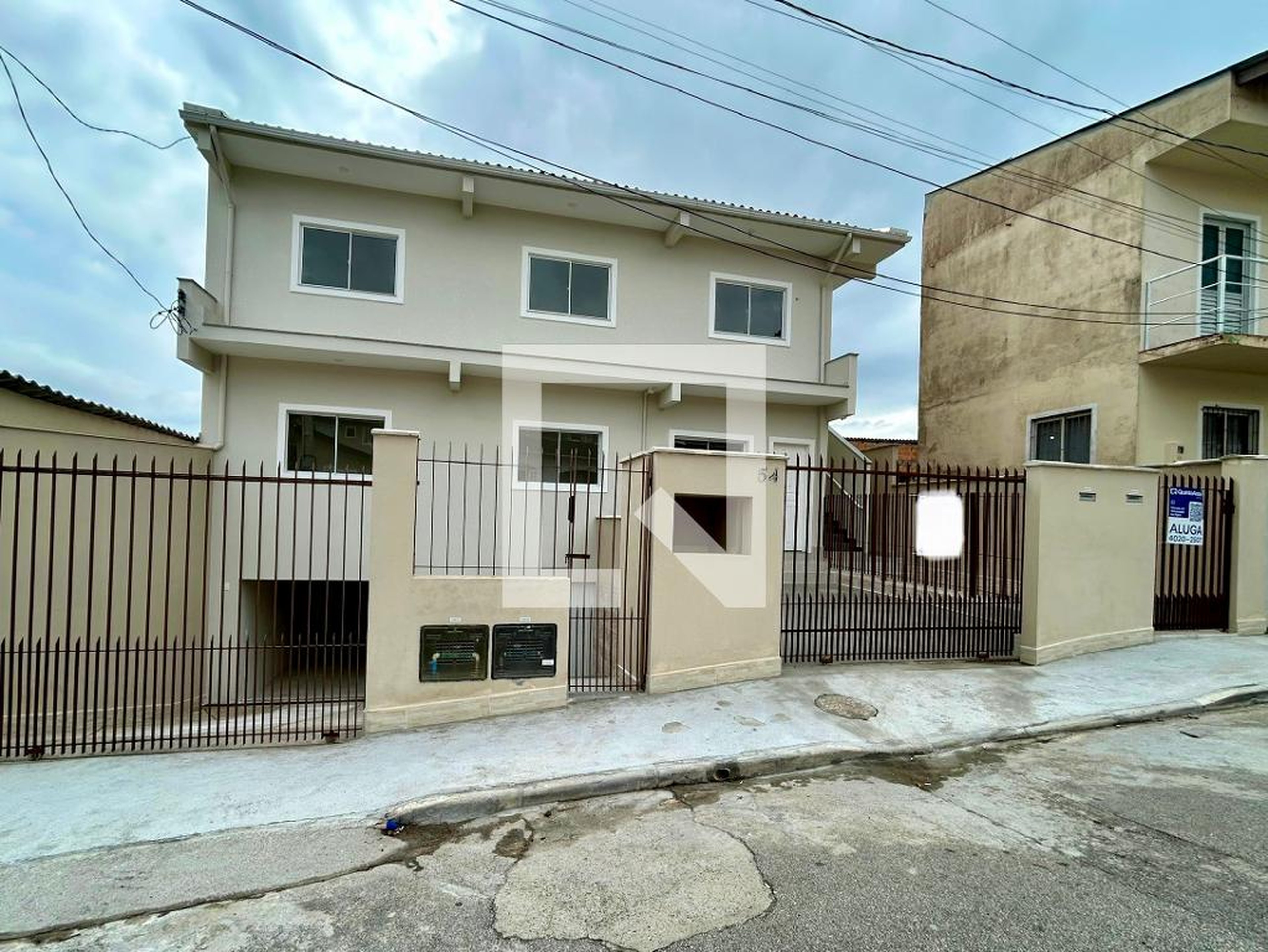 Fachada Condomínio em Rua Blides Neves Segui, 54