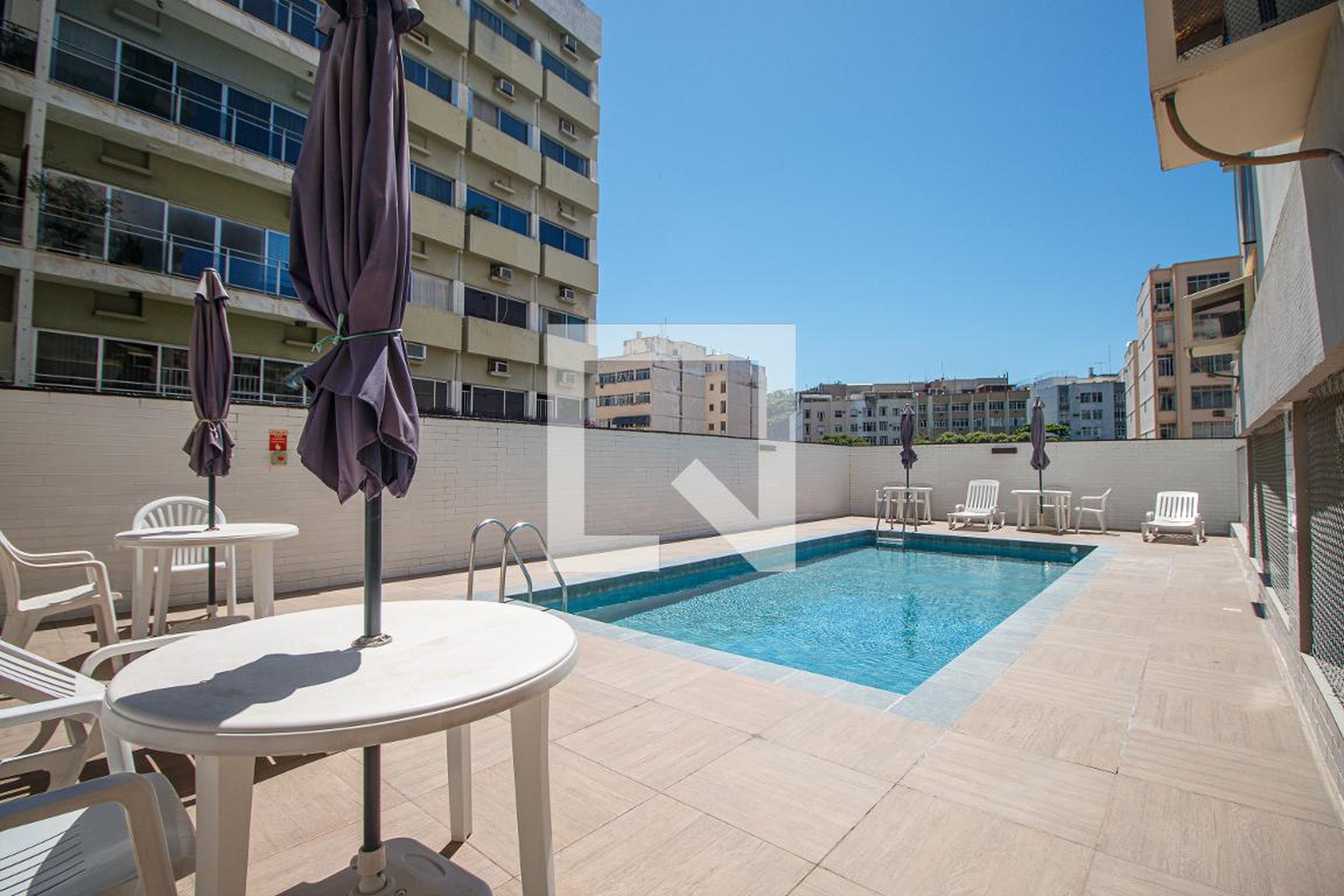 Piscina - Solar Barbosa Pinho