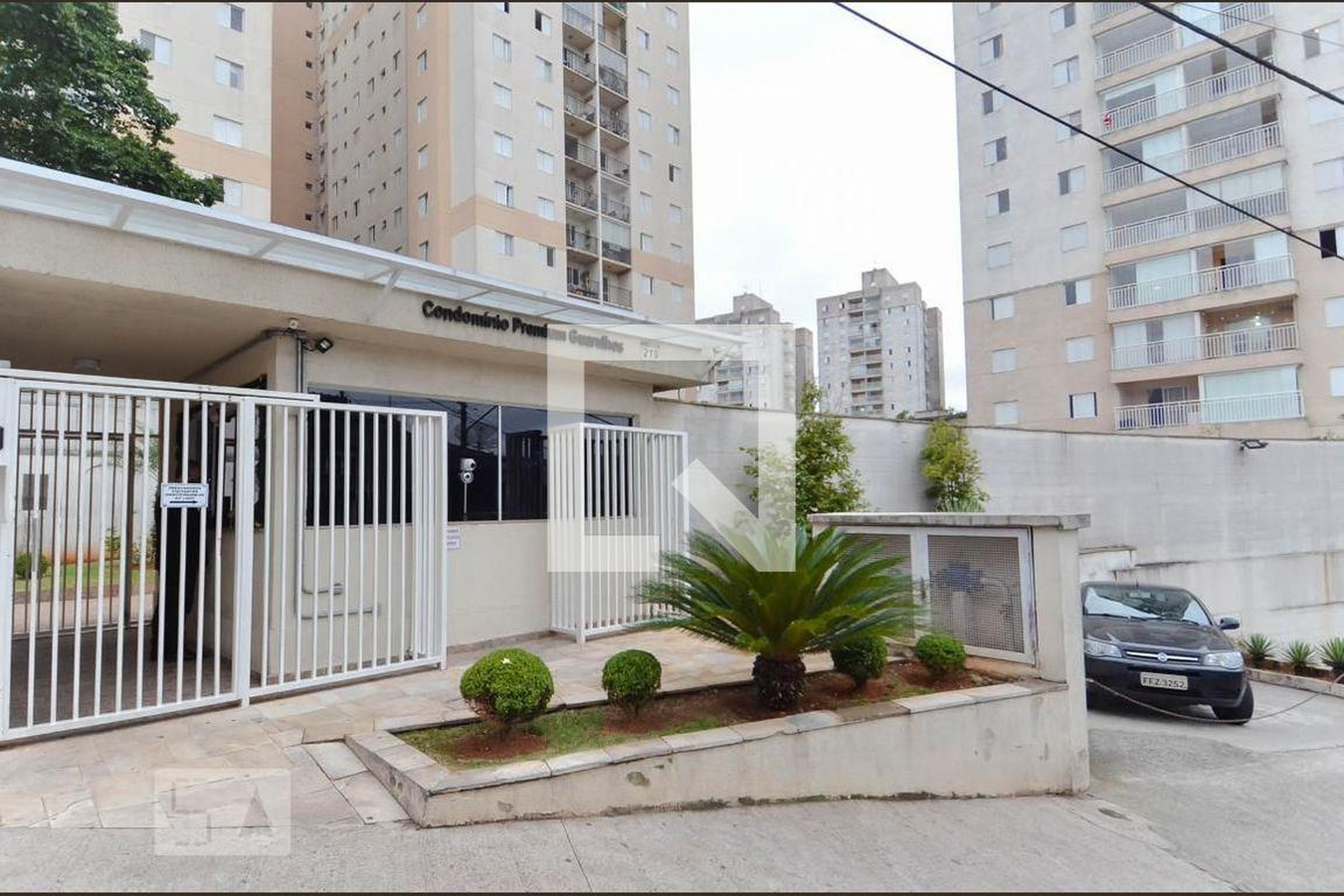 Fachada Condomínio Premium