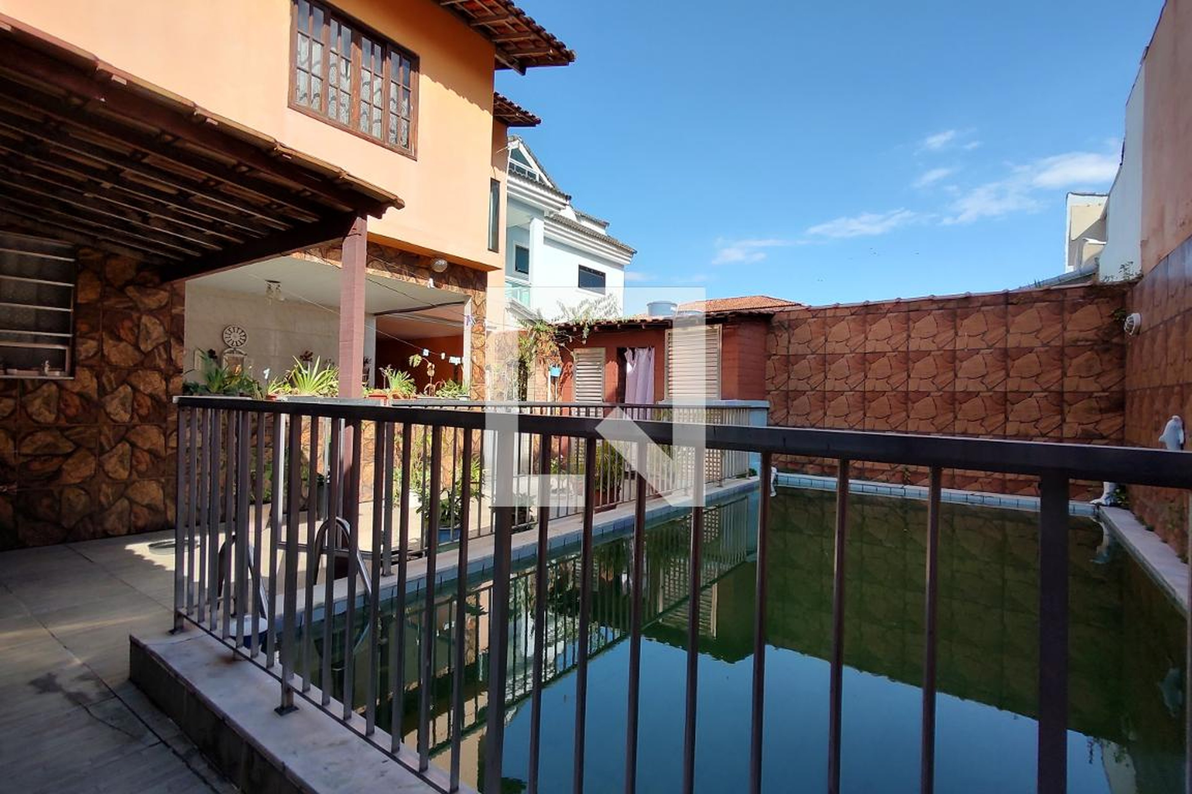 Piscina Condomínio em Rua Ipadu, 120