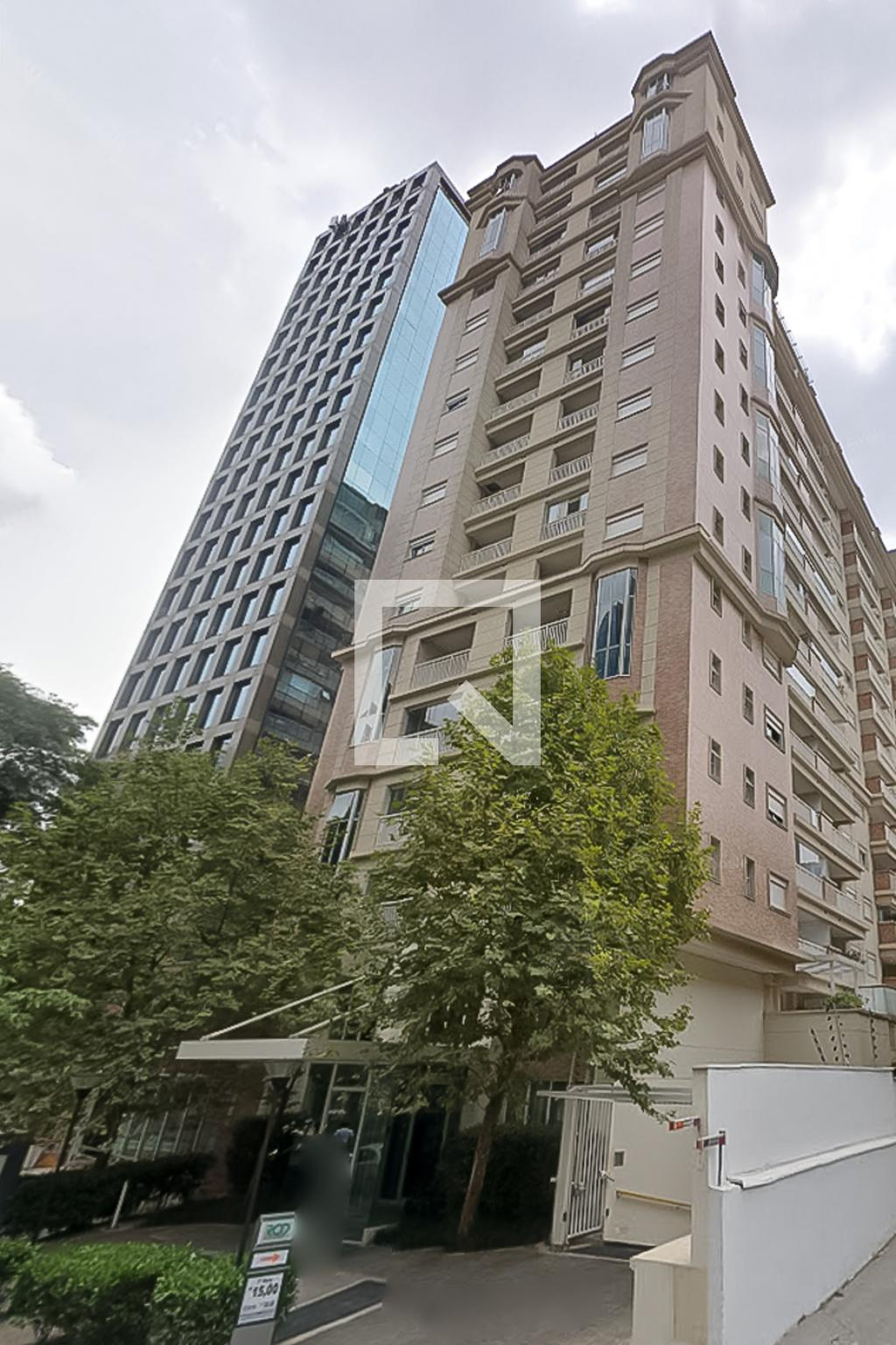 Fachada Condomínio Estanconfor Villa Paulista