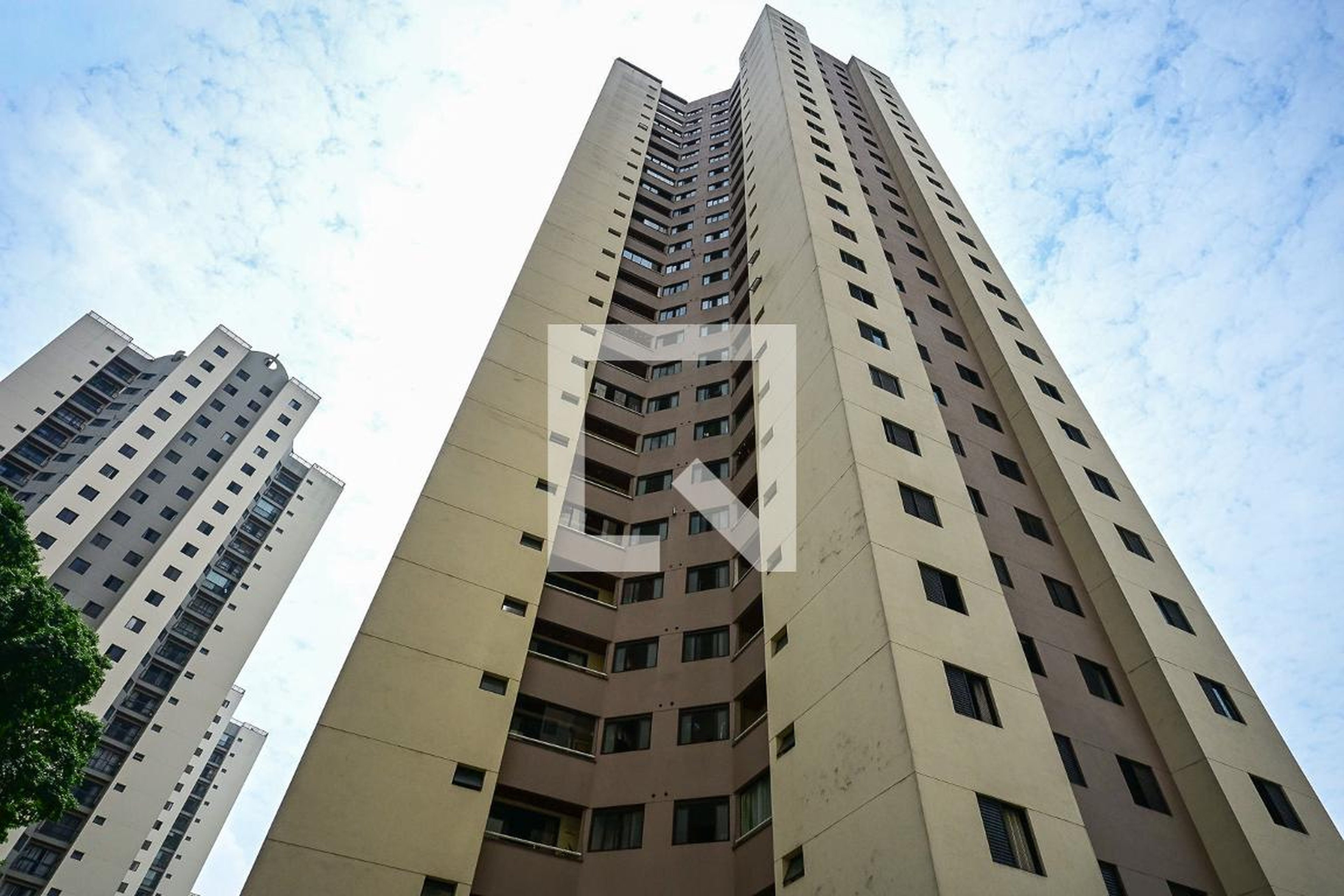 Fachada Condomínio Pitangueira II