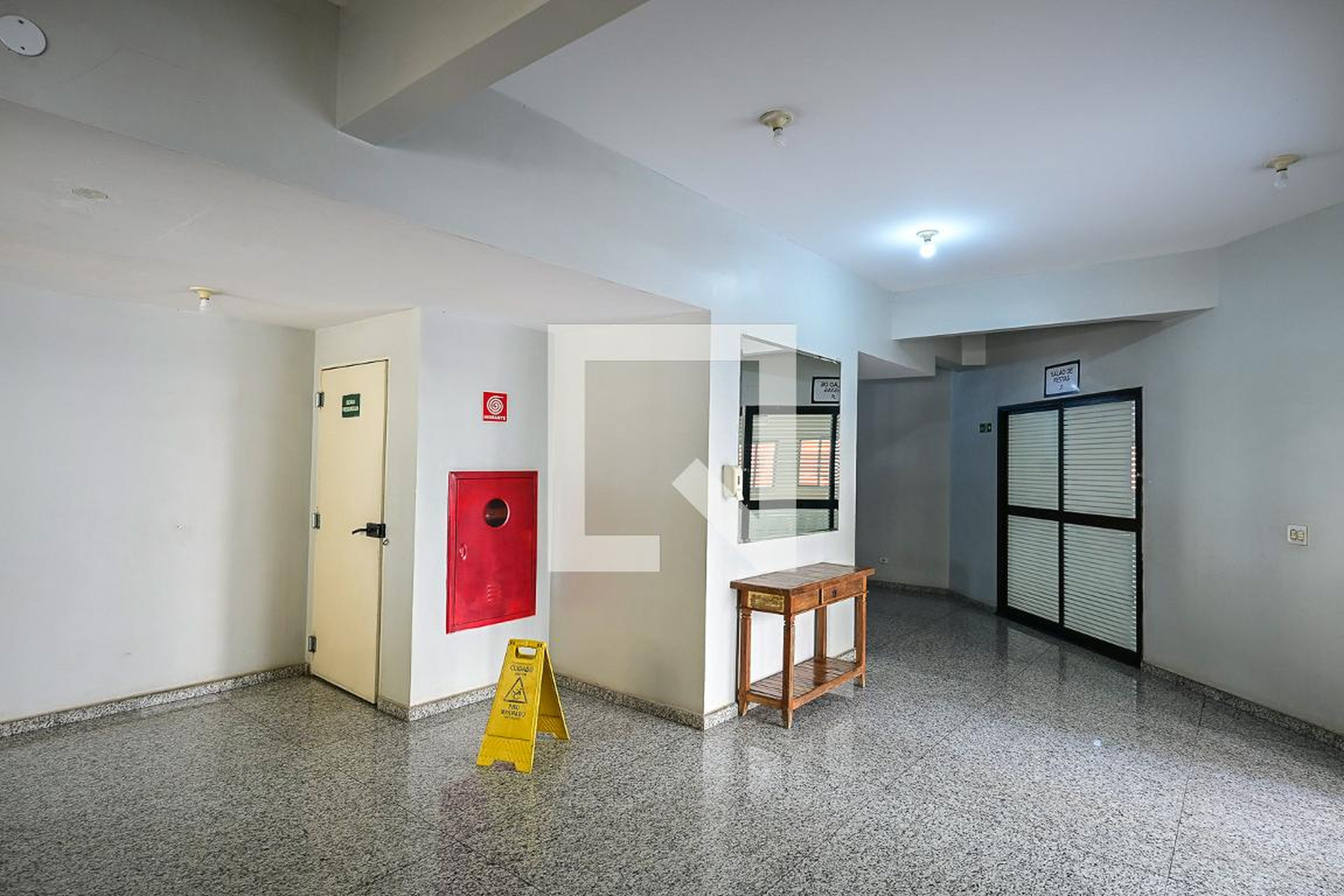 Hall Social - Pitangueira II