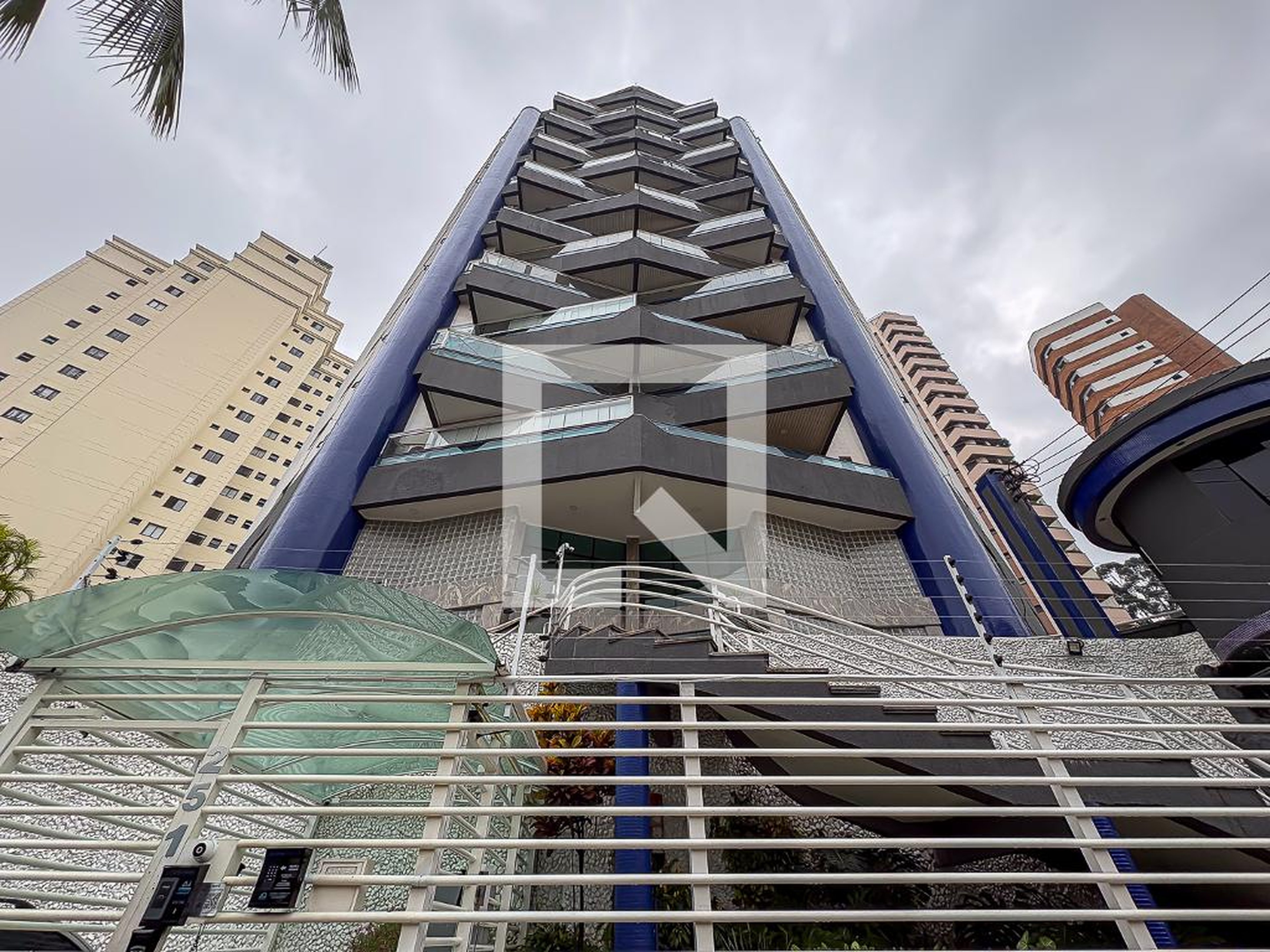 Fachada Condomínio Rainha Elizabeth