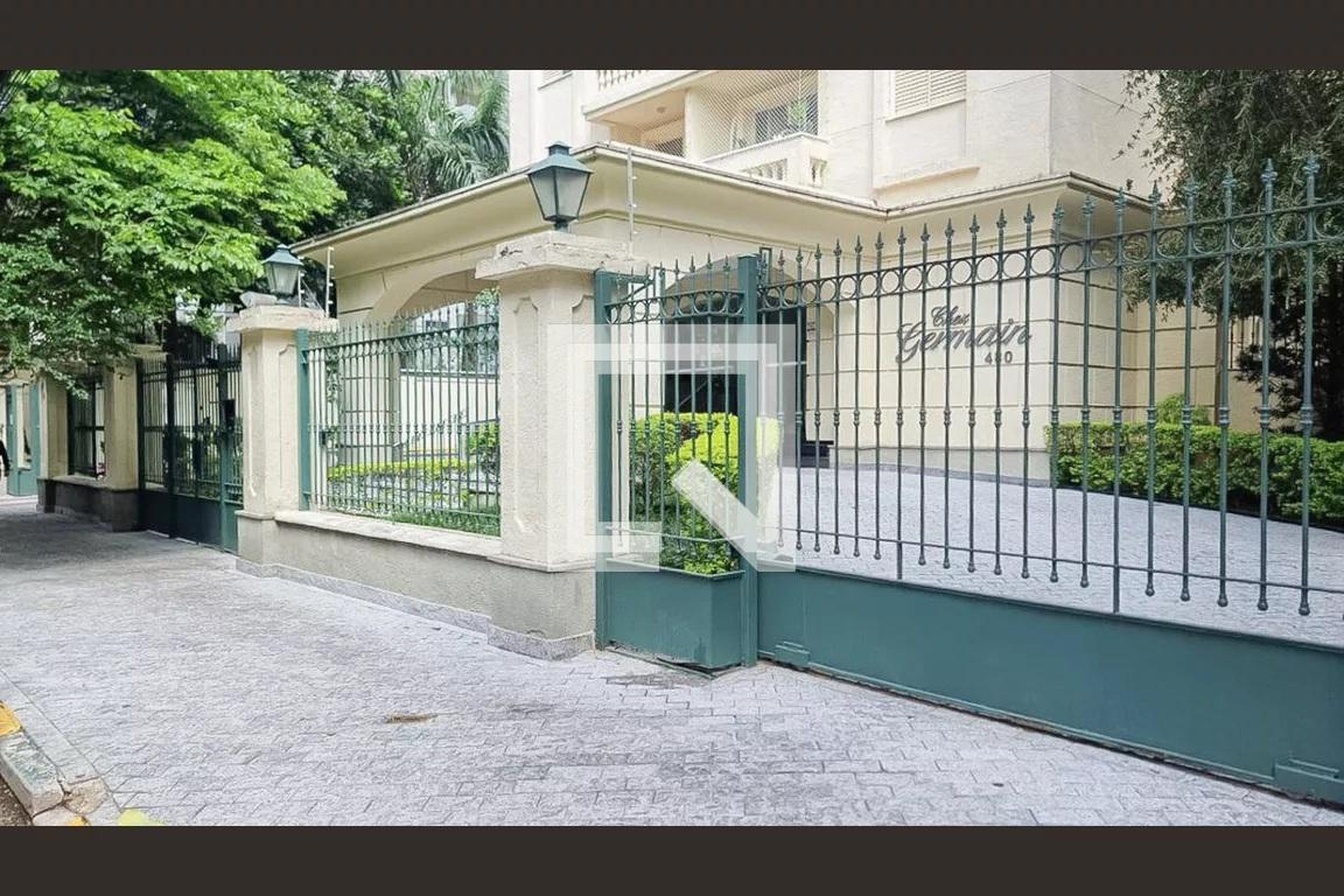 Fachada Condomínio Chez Germain