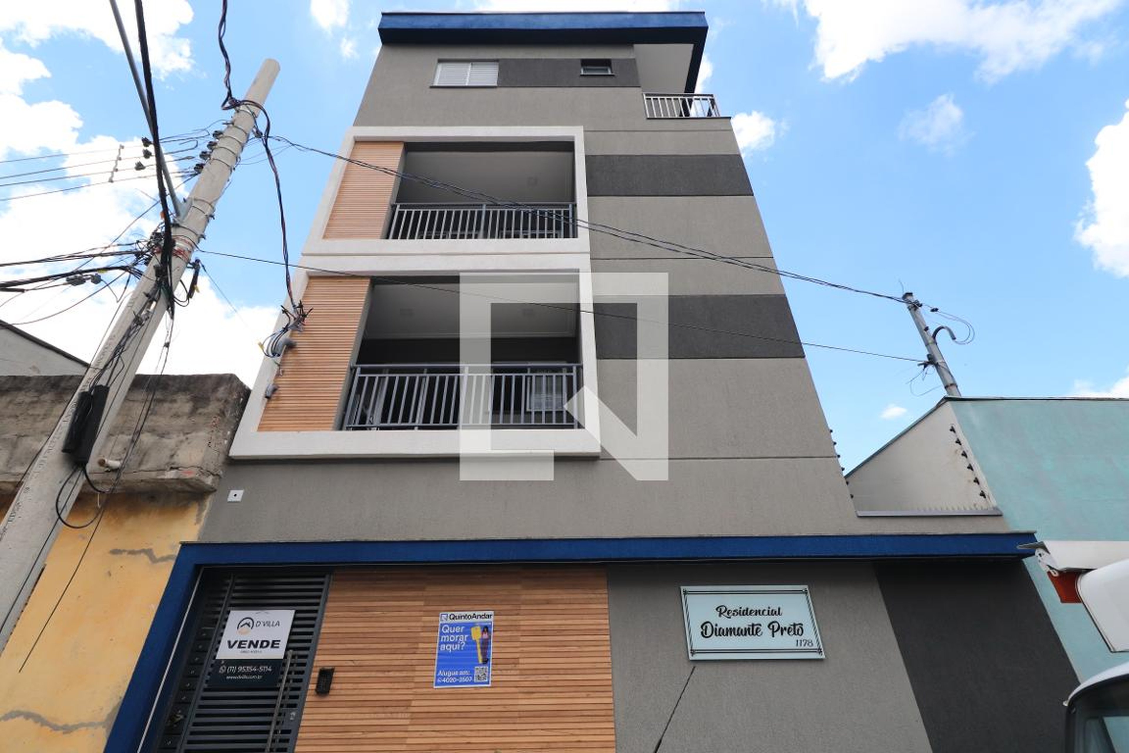 Fachada Residencial Diamante Preto