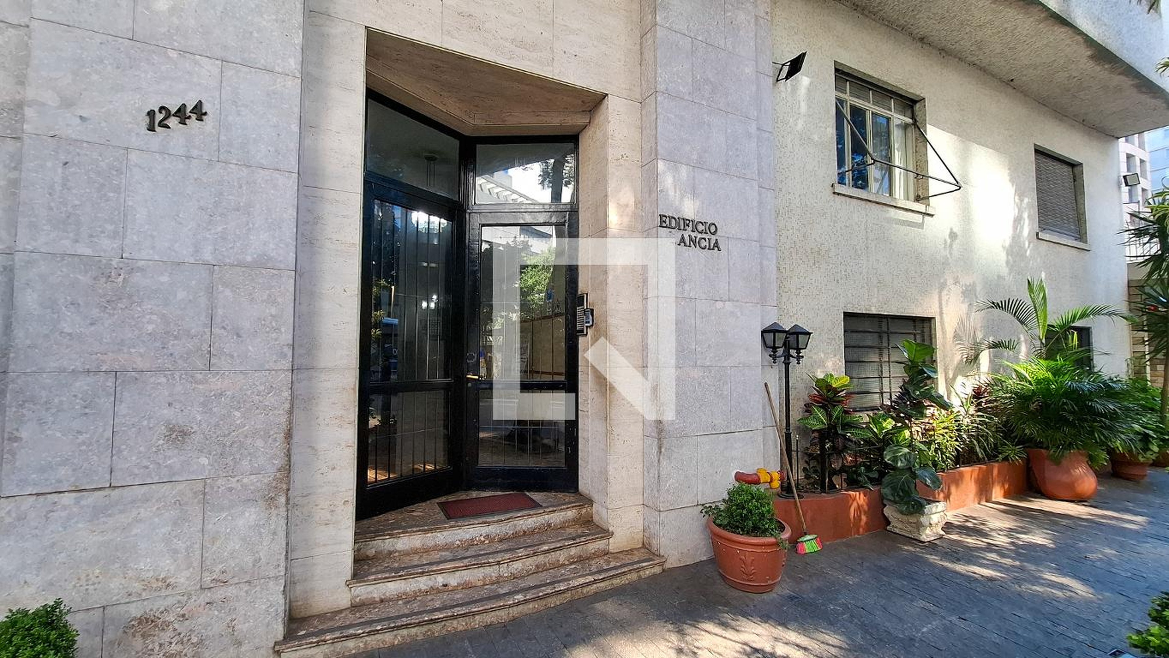 Fachada do Prédio Edifício Lancia