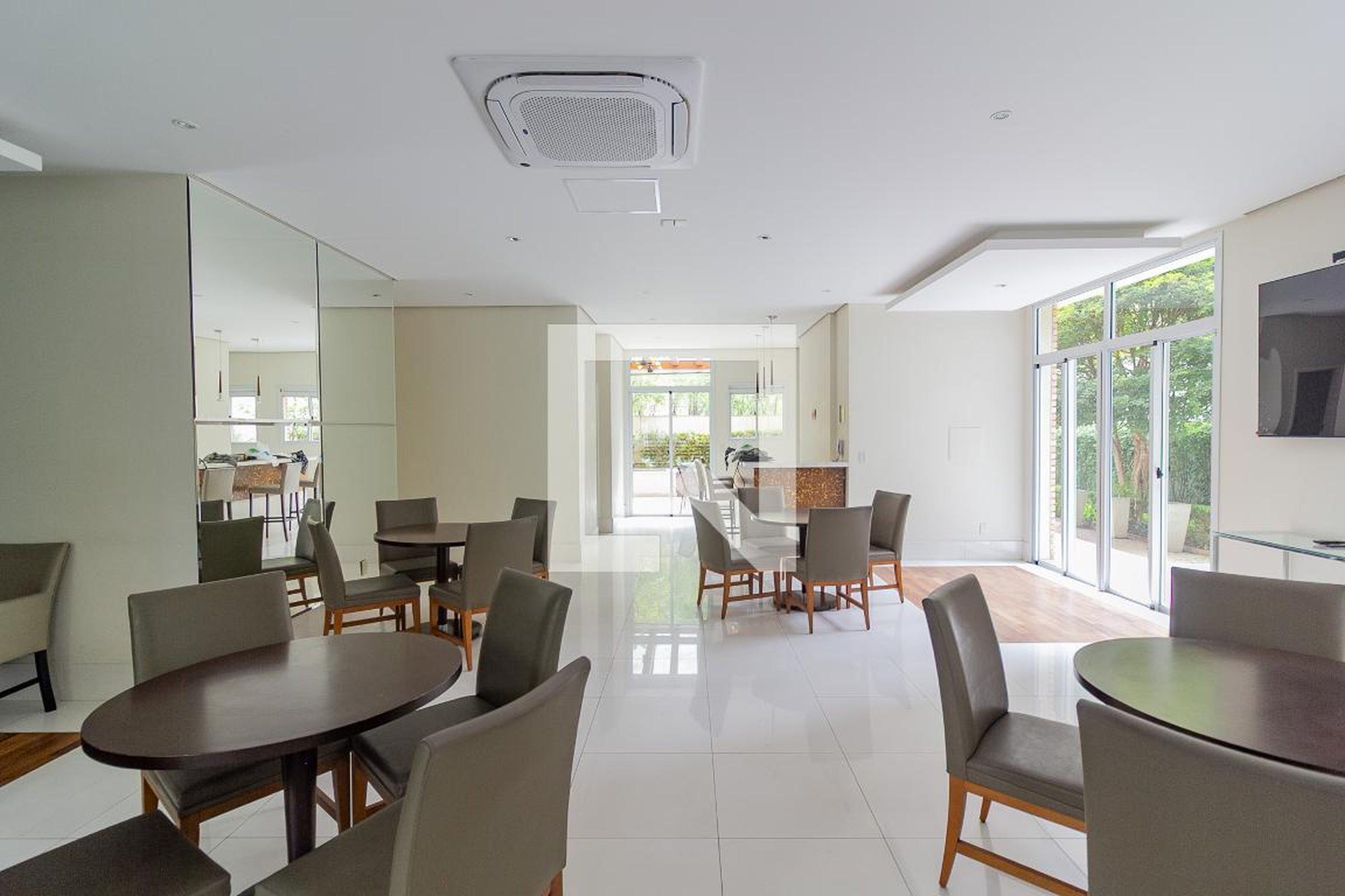 Salão de festas - Entretons