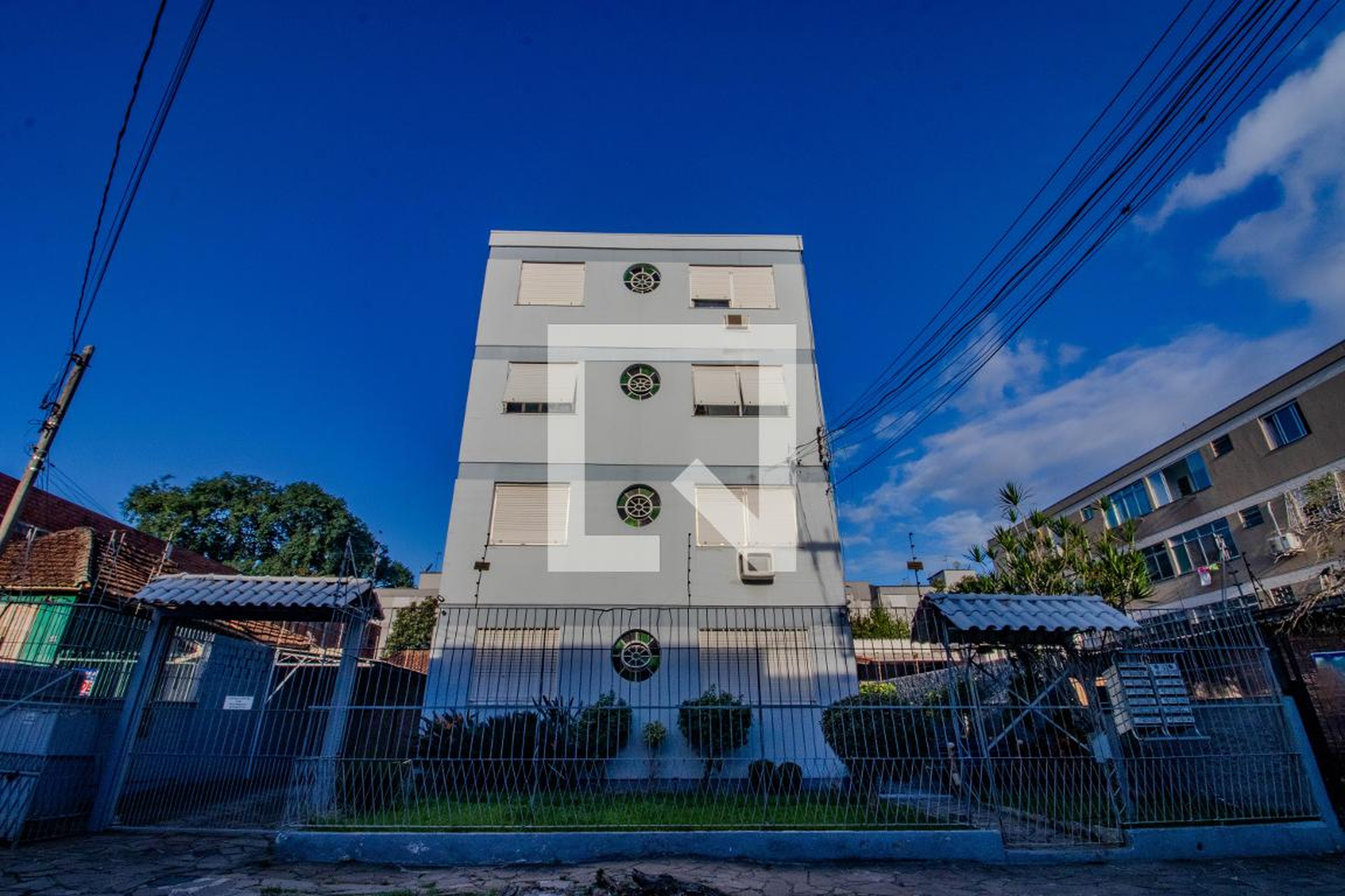 Fachada Condomínio em Rua Engenheiro Fernando Abreu Pereira, 144