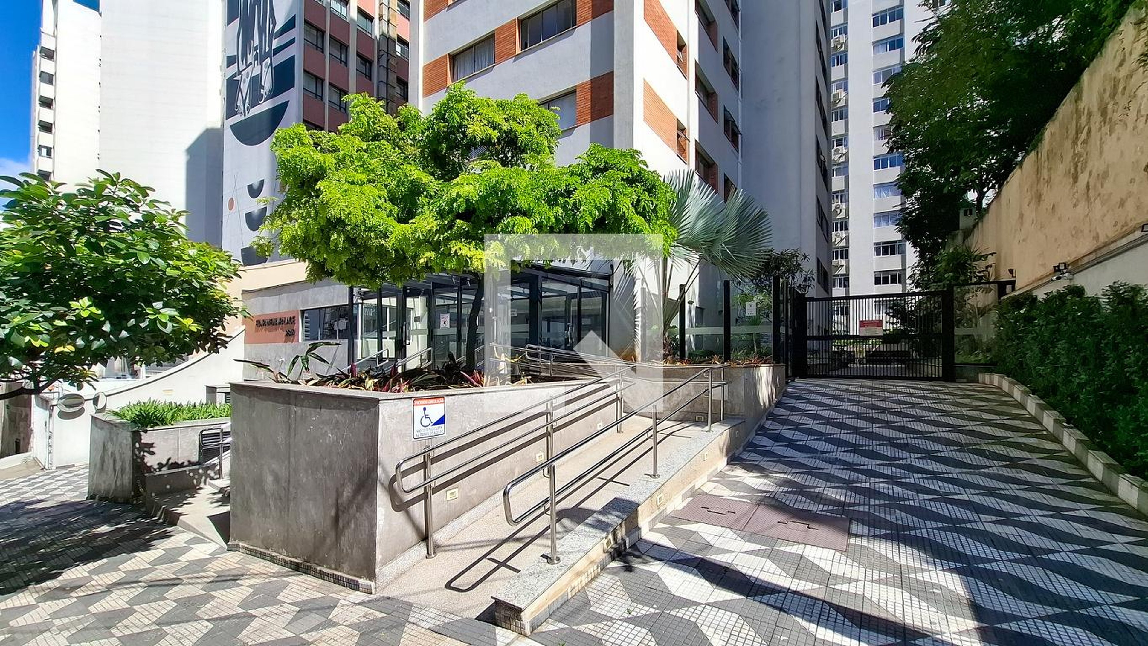 Fachada do Prédio Condomínio Ipanema Palace