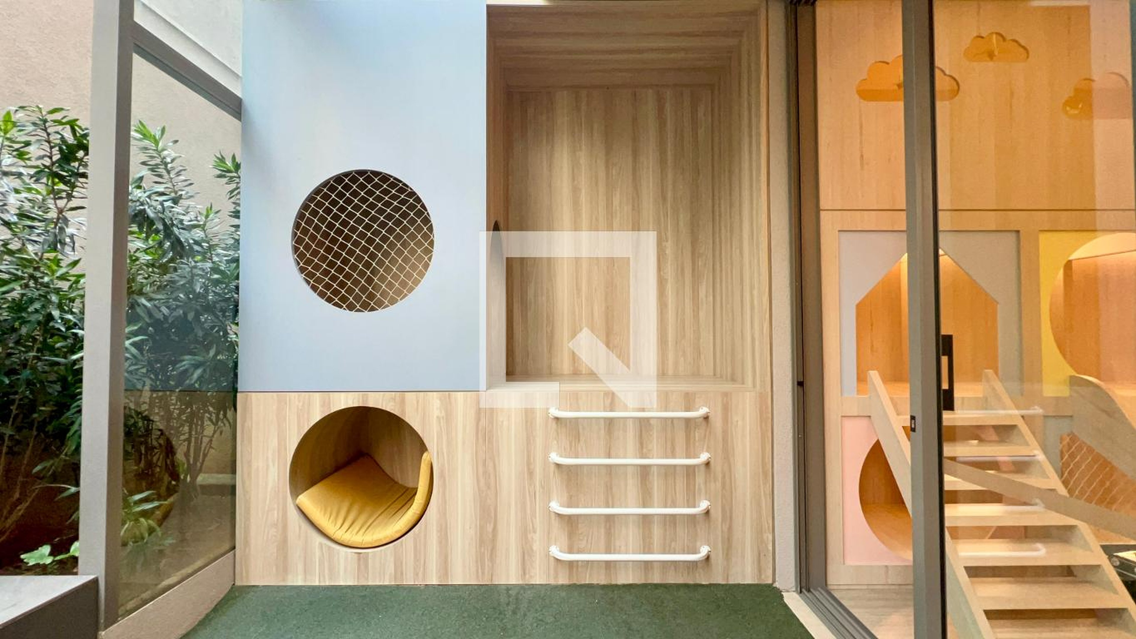 Playground - Athos Paraíso