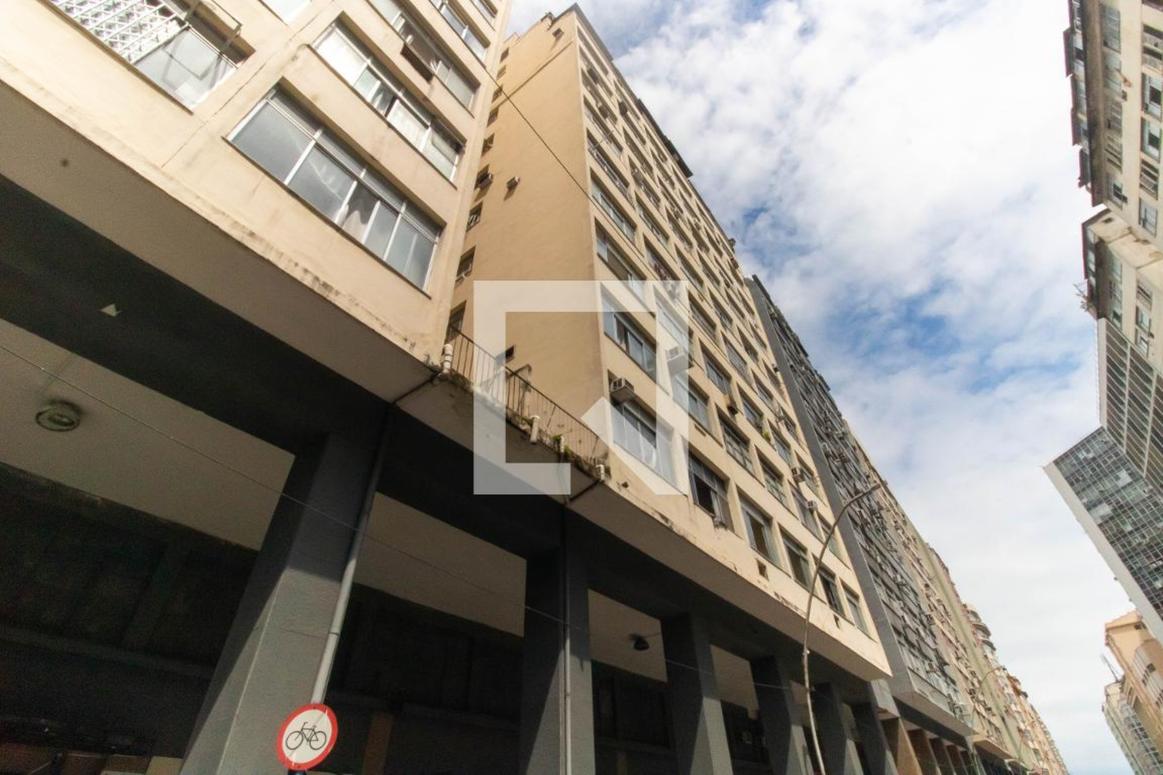 Fachada Edifício Líder