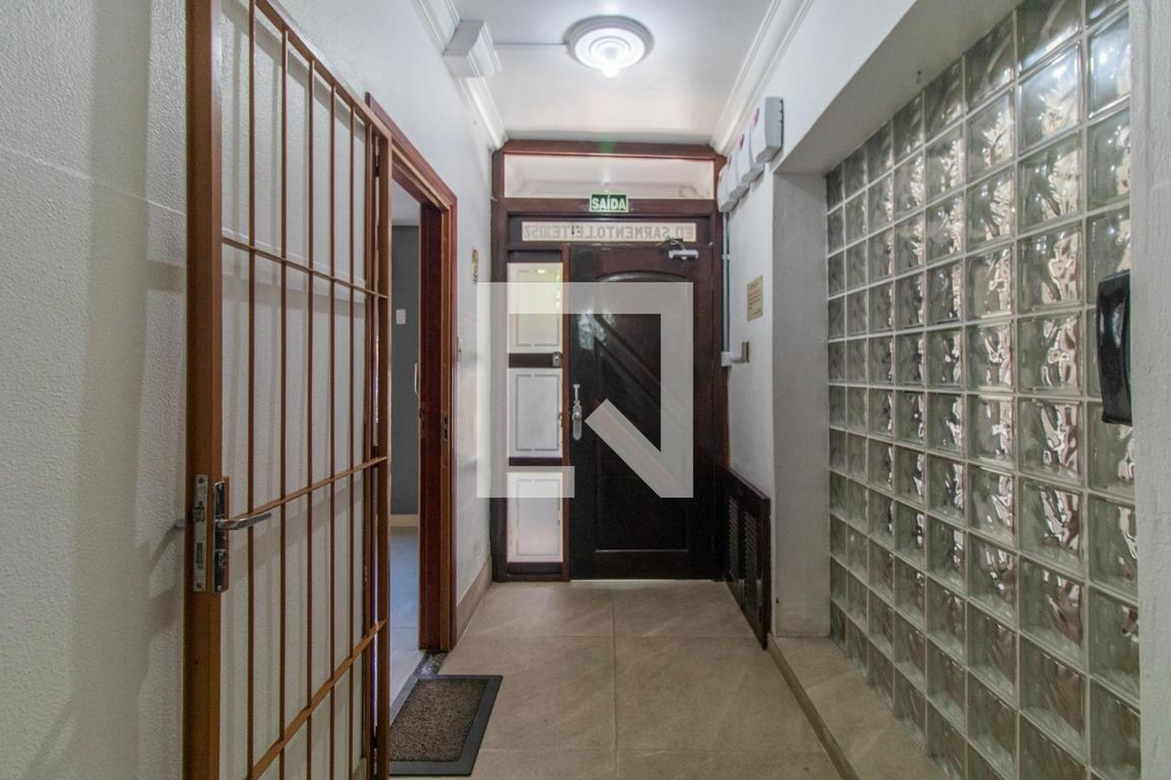 Entrada - Edifício Sarmento Leite