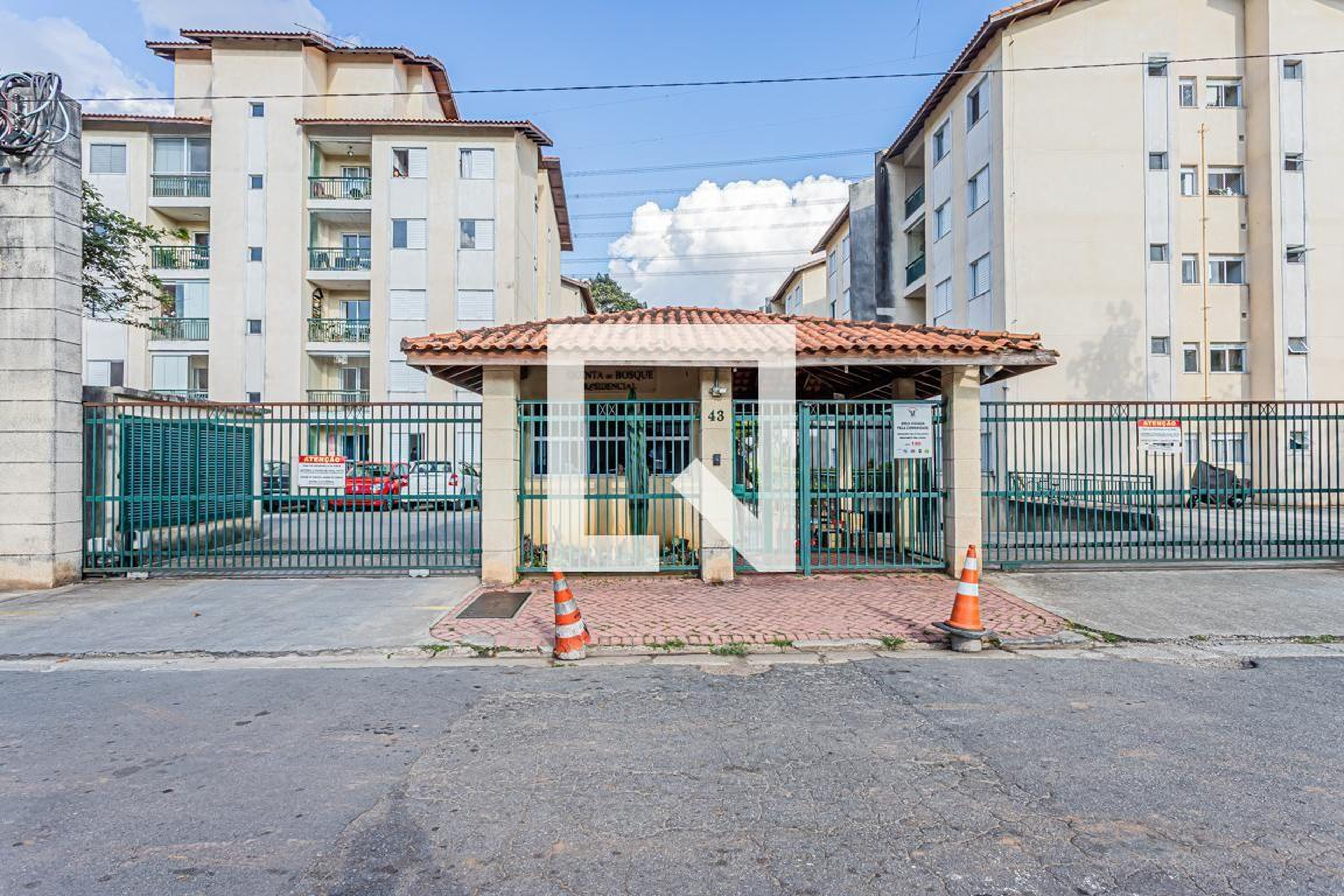 Fachada Condomínio Quinta do Bosque