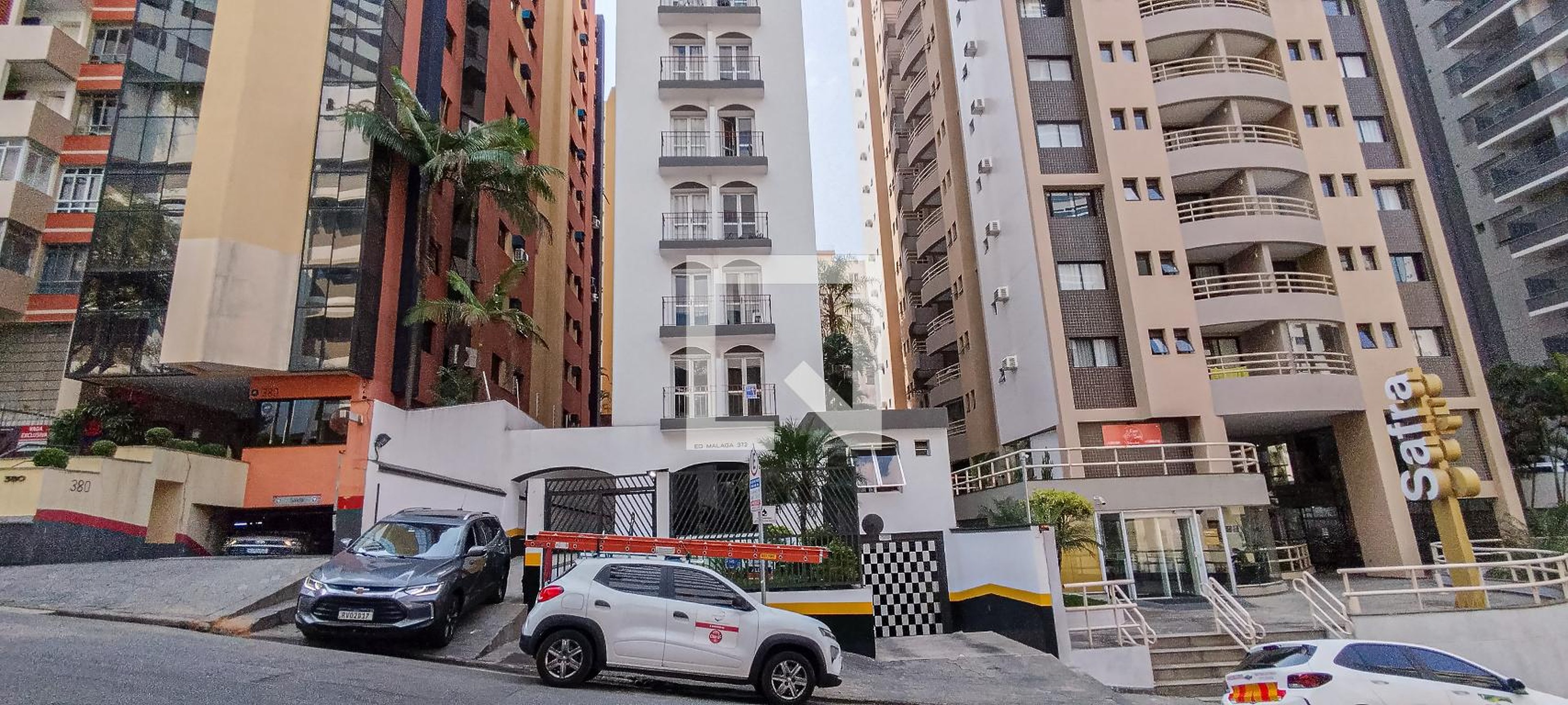 Fachada Condomínio Malaga
