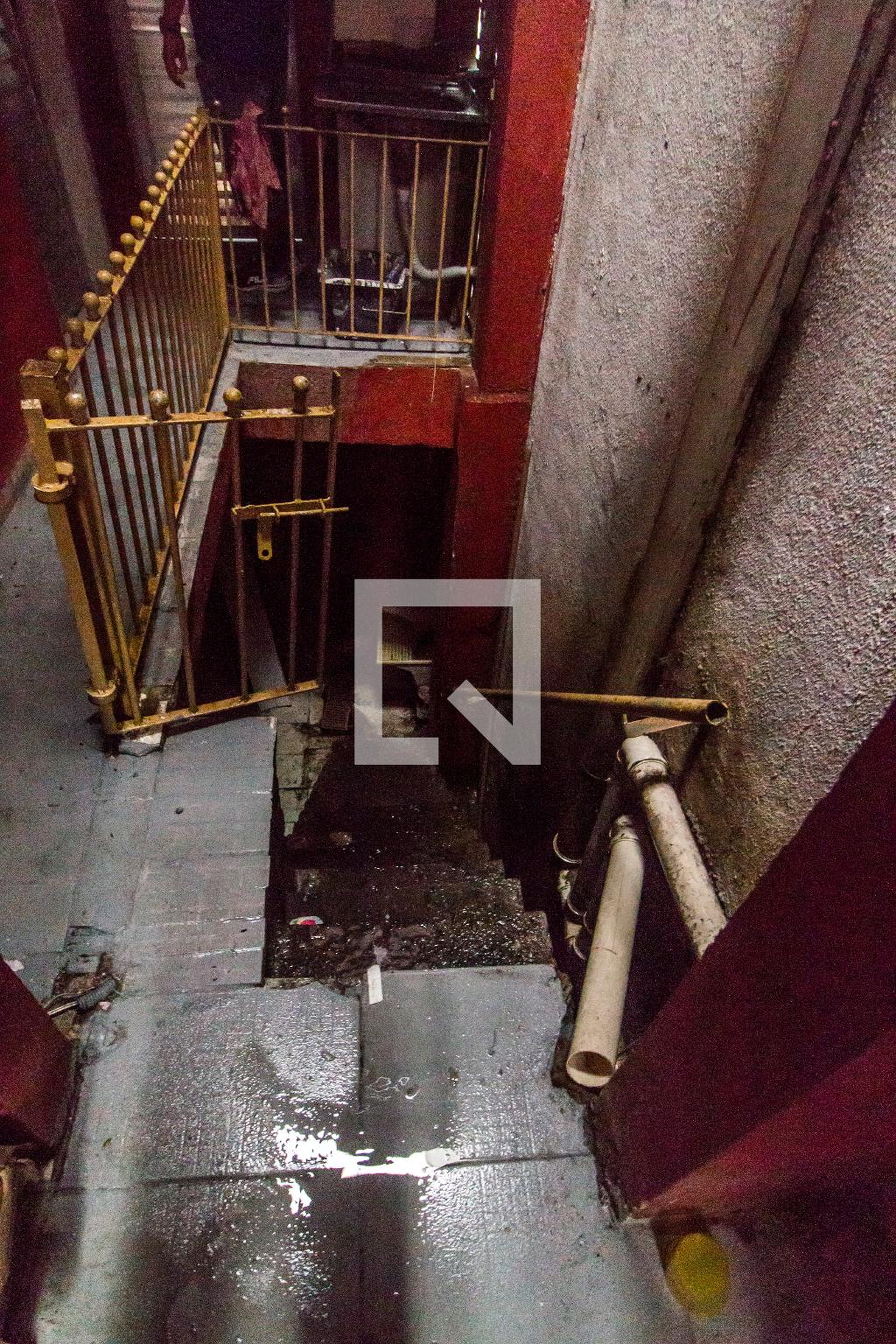 Entrada Condomínio em Avenida Zélia, 781