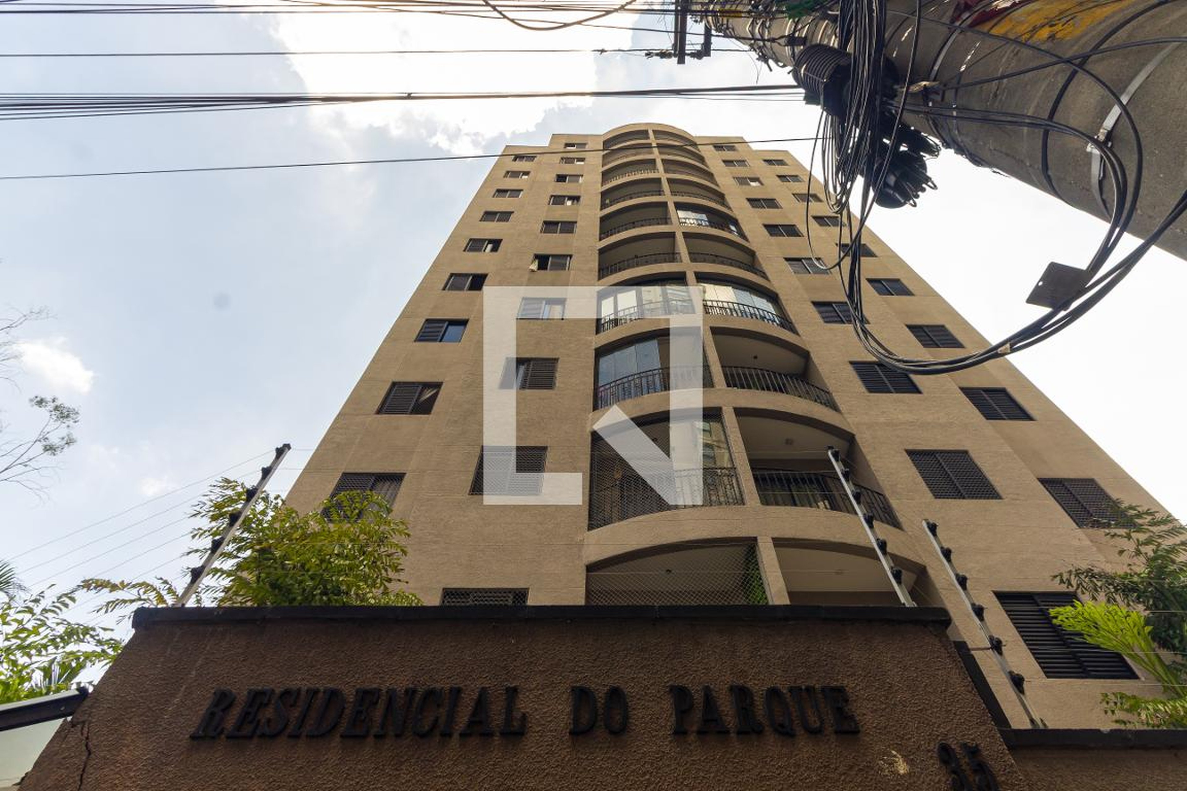 Fachada do Prédio Residencial do Parque
