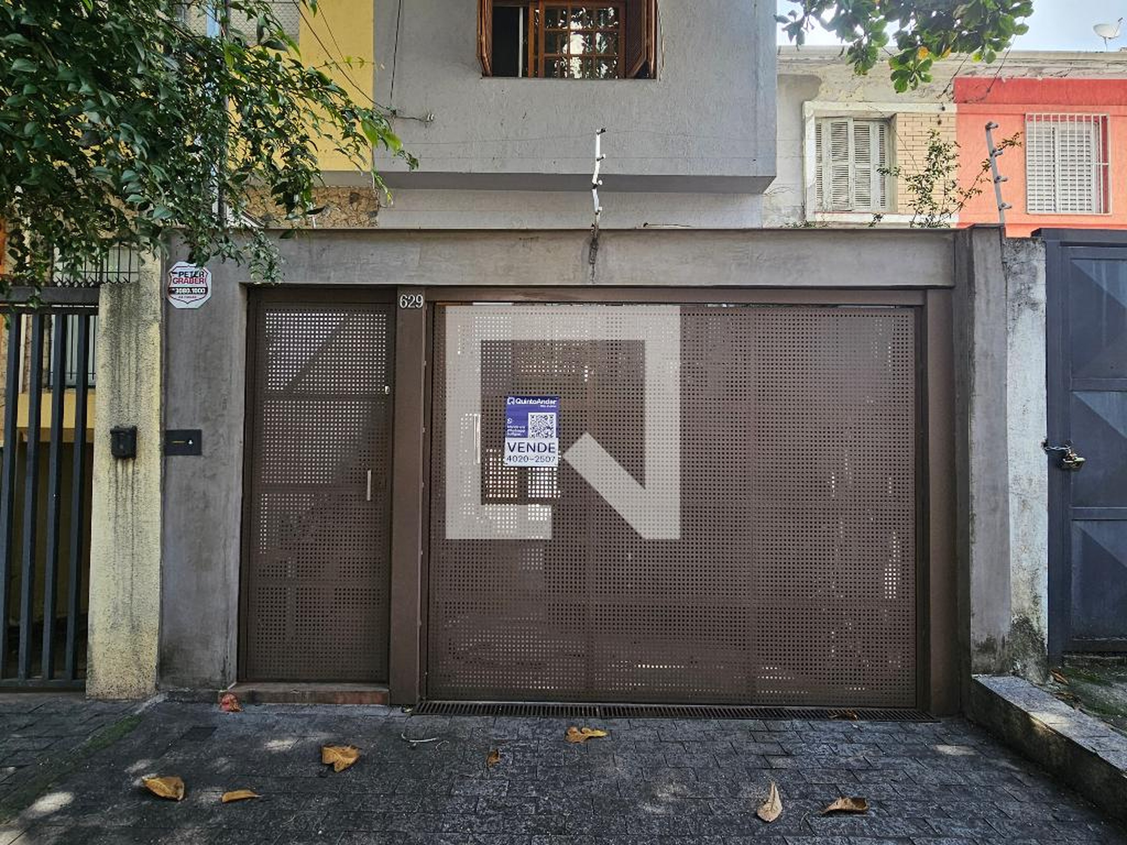 Fachada Condomínio em Rua Campevas, 629