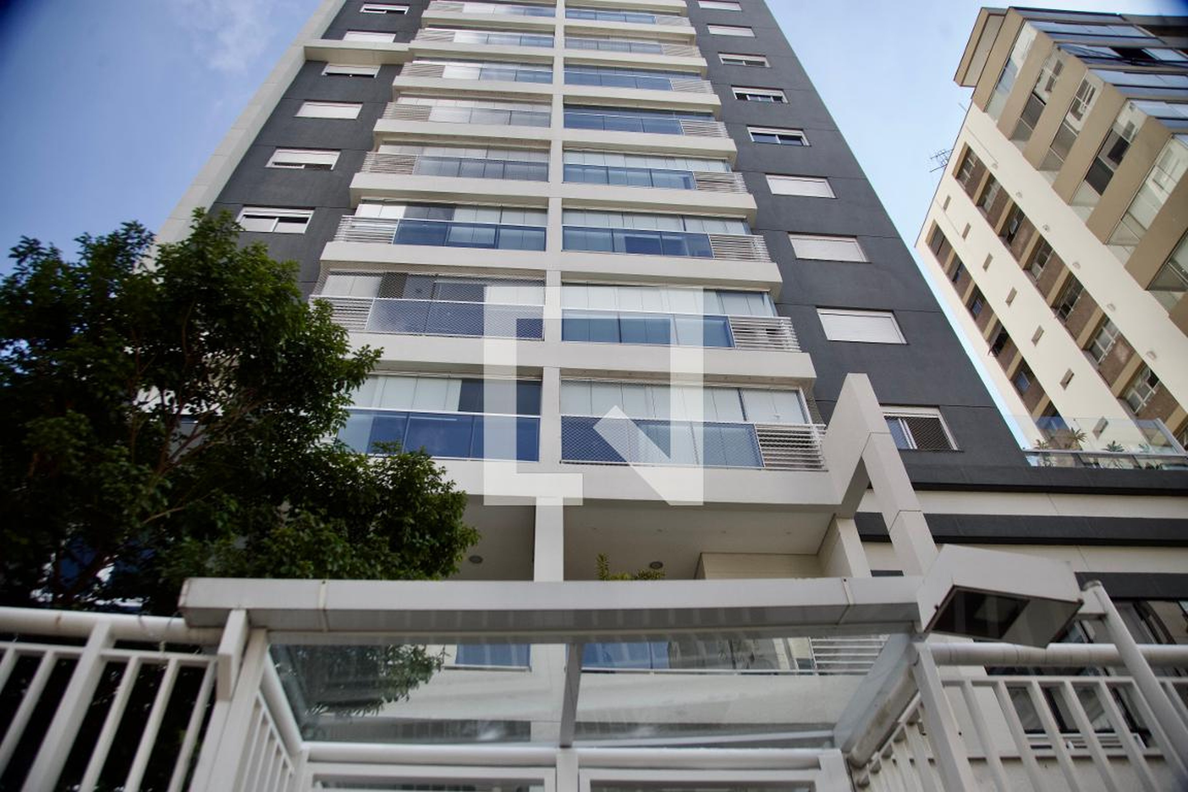 Fachada Condomínio Spotlight Campo Belo