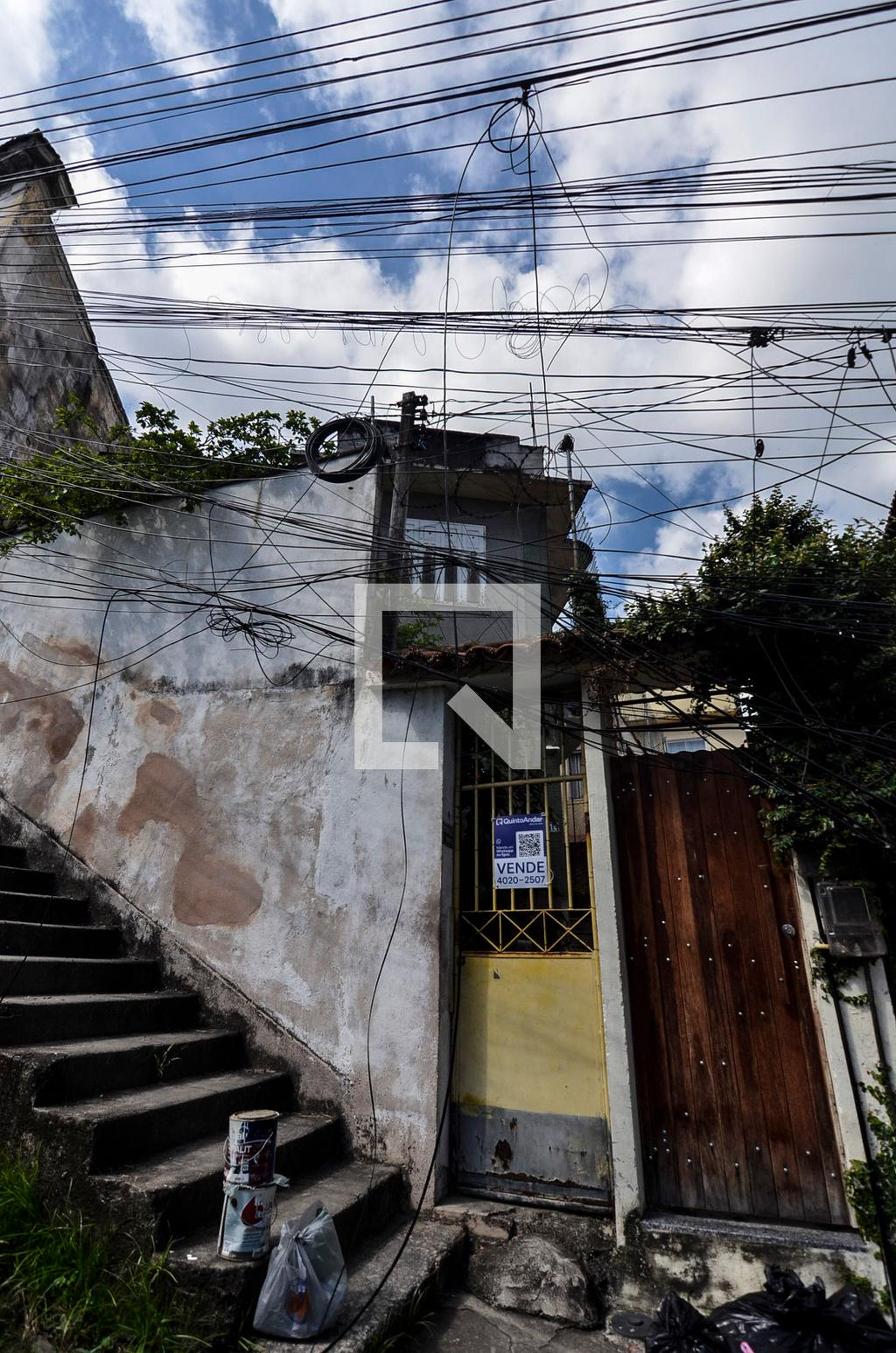 Fachada Condomínio em Rua São Roberto, 114