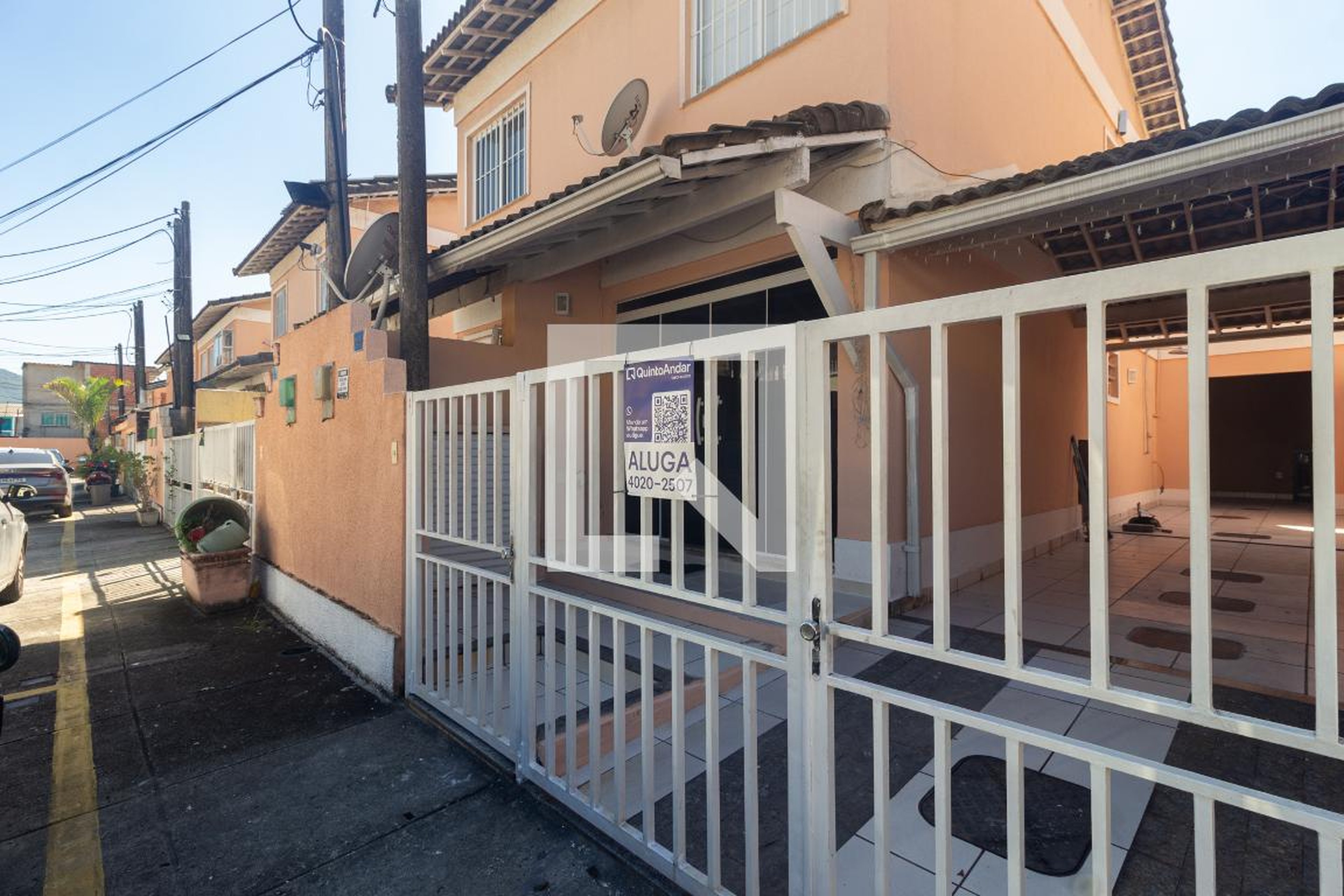 Fachada Condomínio em Rua João Cirílo de Oliveira, 495