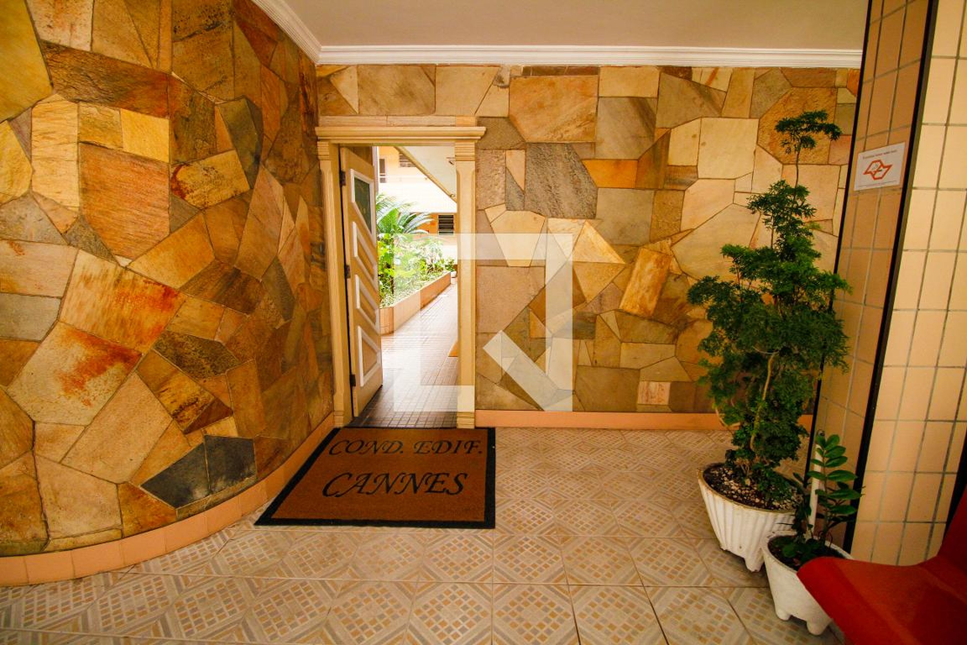 Área comum - Cannes