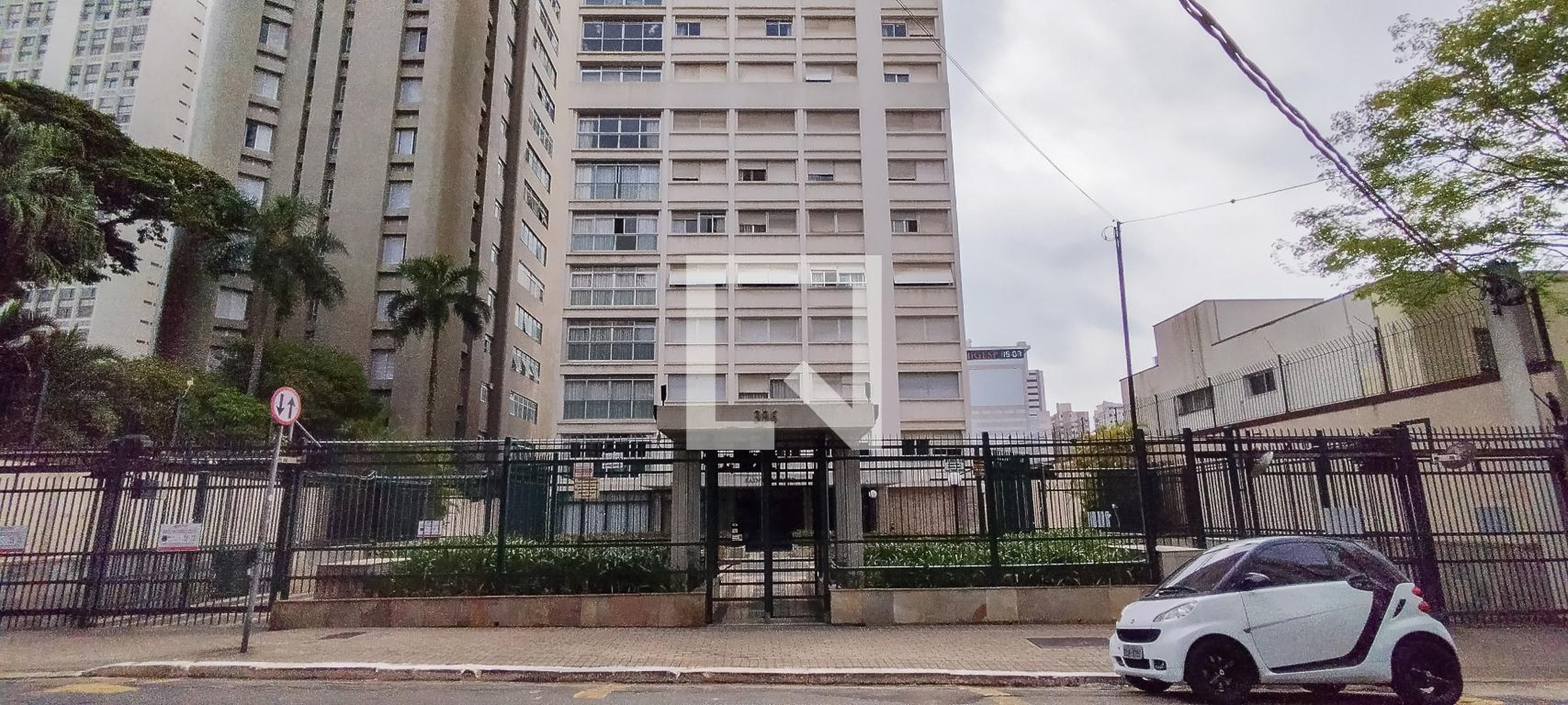 Fachada Edifício Saint Tropez