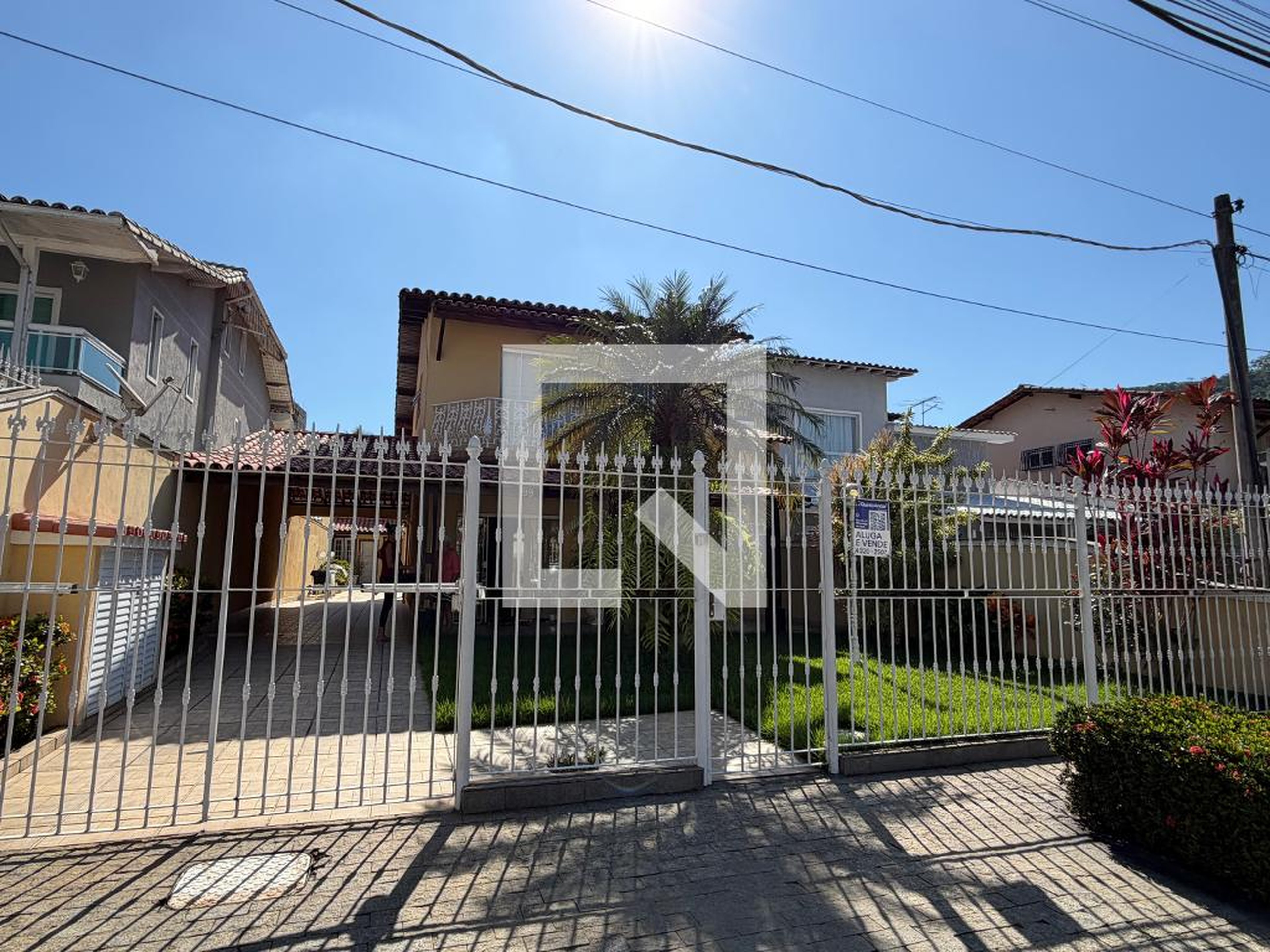 Fachada Condomínio em Rua Baixa Grande, 99