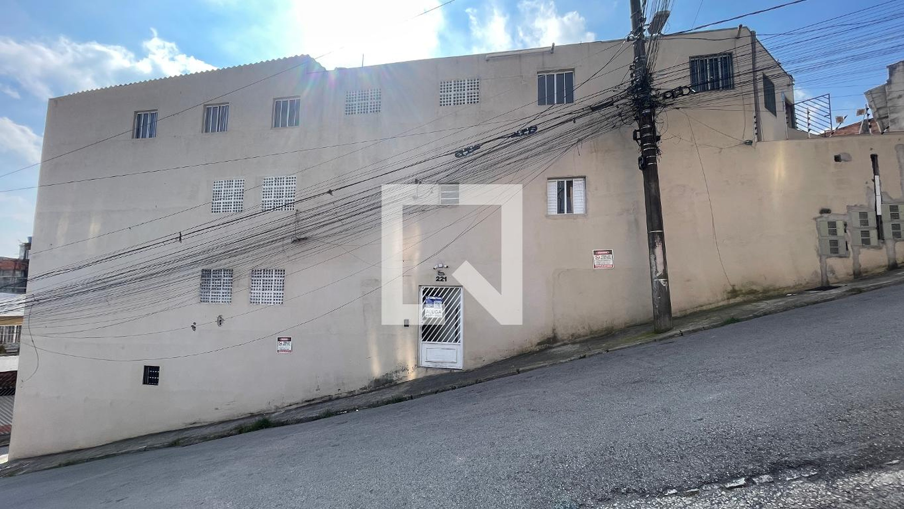 Fachada Condomínio em Rua Capitão Antônio Joaquim do Carmo, 221