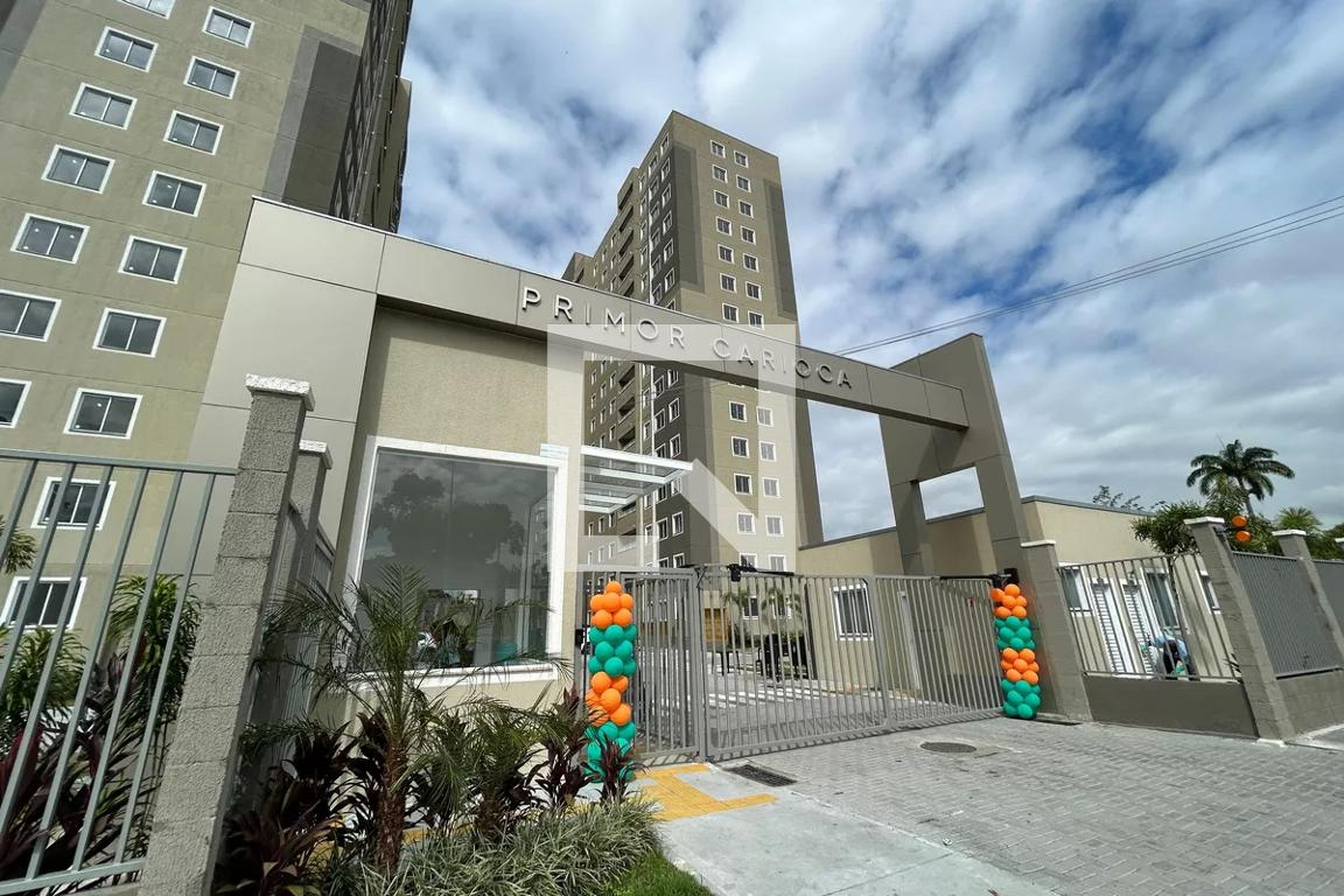 Fachada Condomínio em Avenida Pastor Martin Luther King Junior, 929