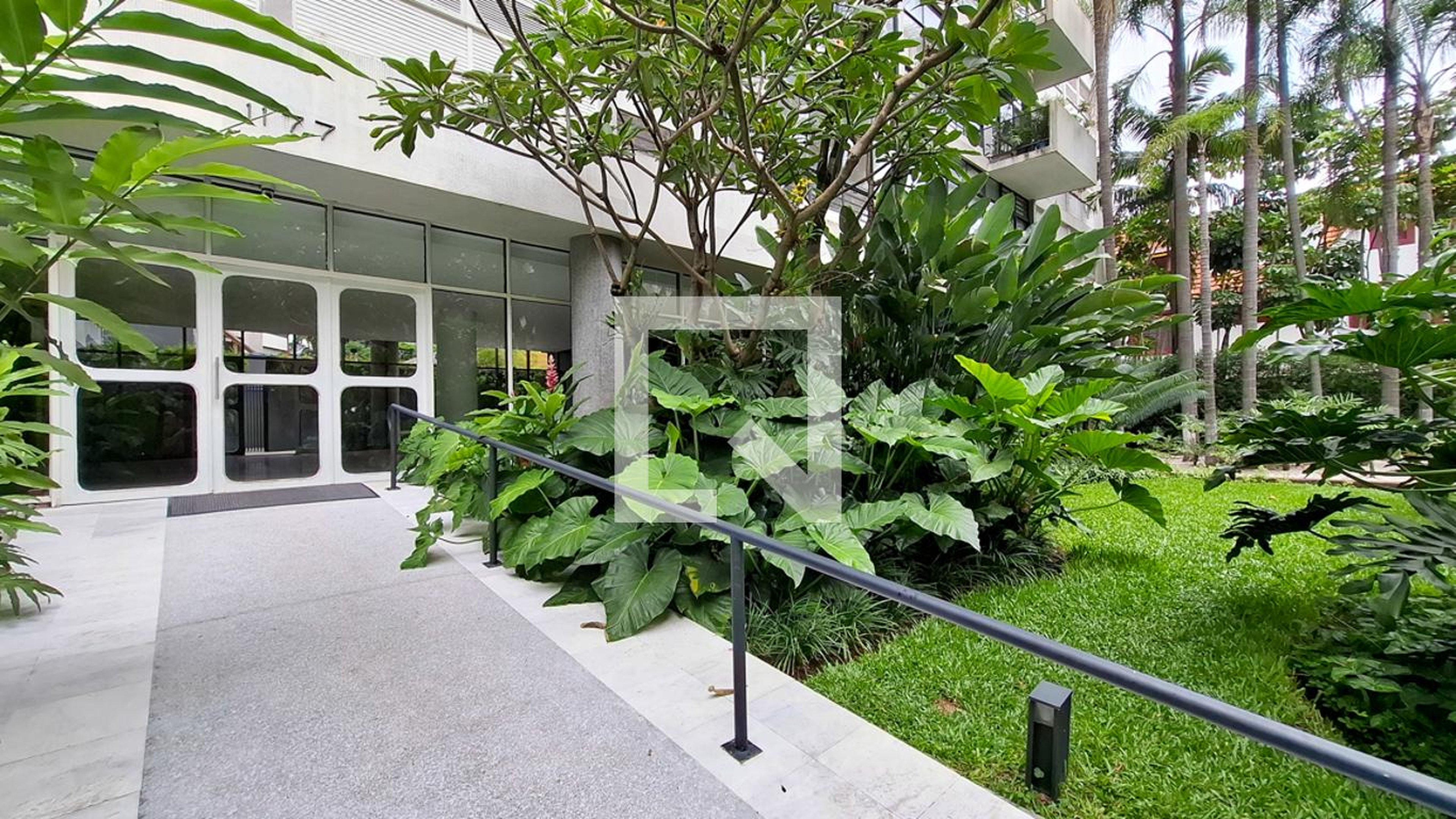 Entrada do Prédio - Alvorada