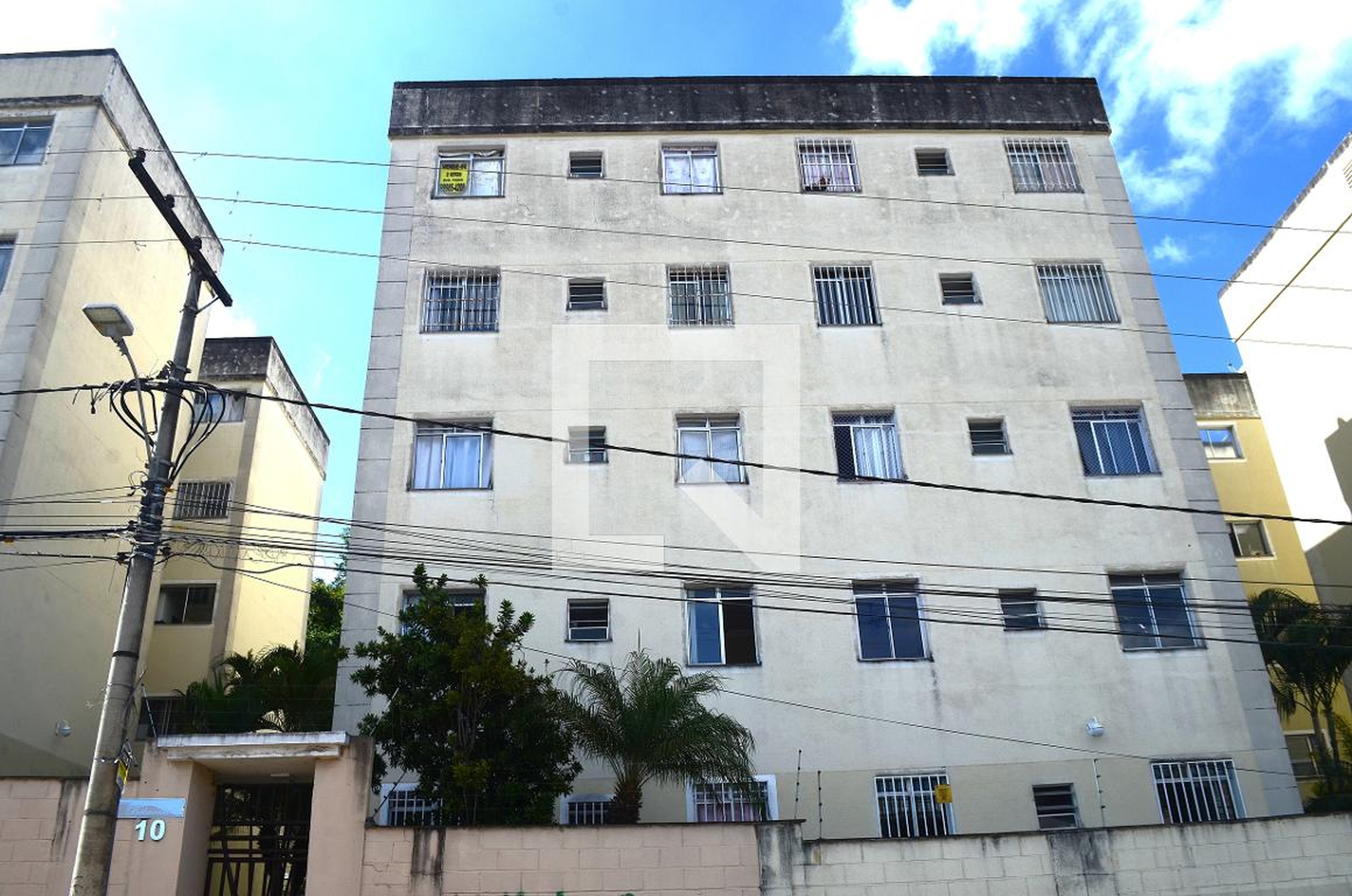 Fachada do Prédio Condomínio em Rua Nossa Senhora do Amparo, 10