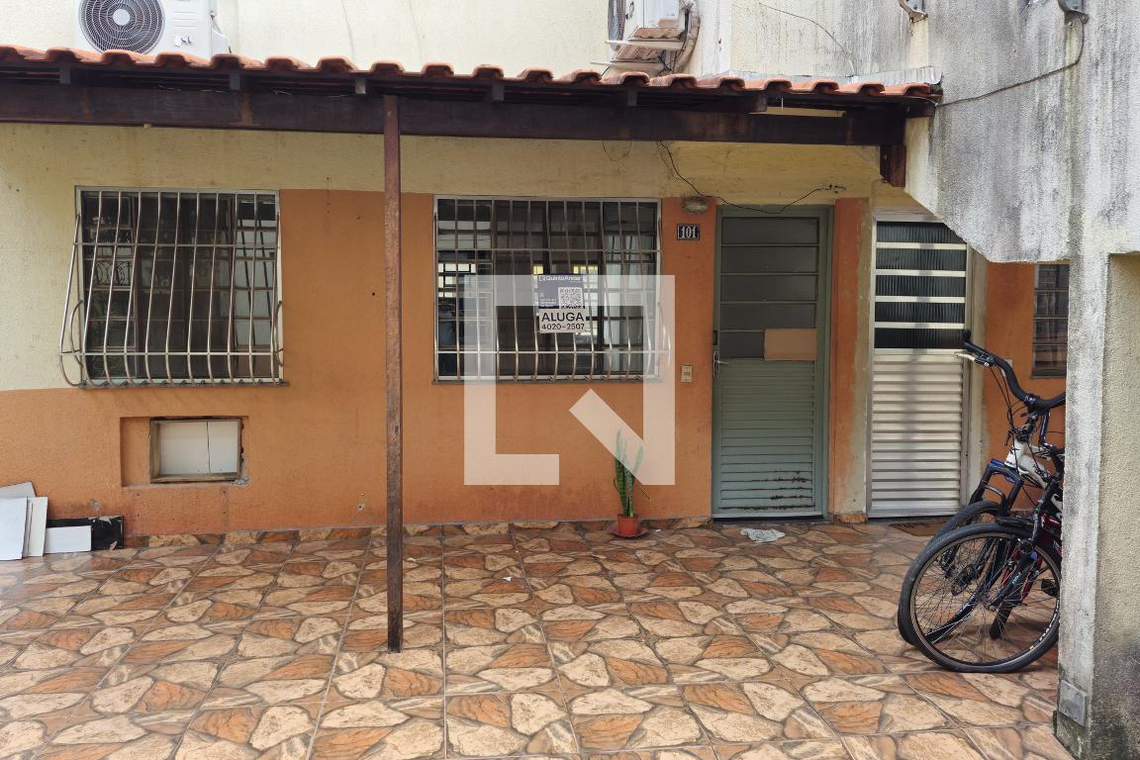 Fachada Condomínio Vivenda das Figueiras