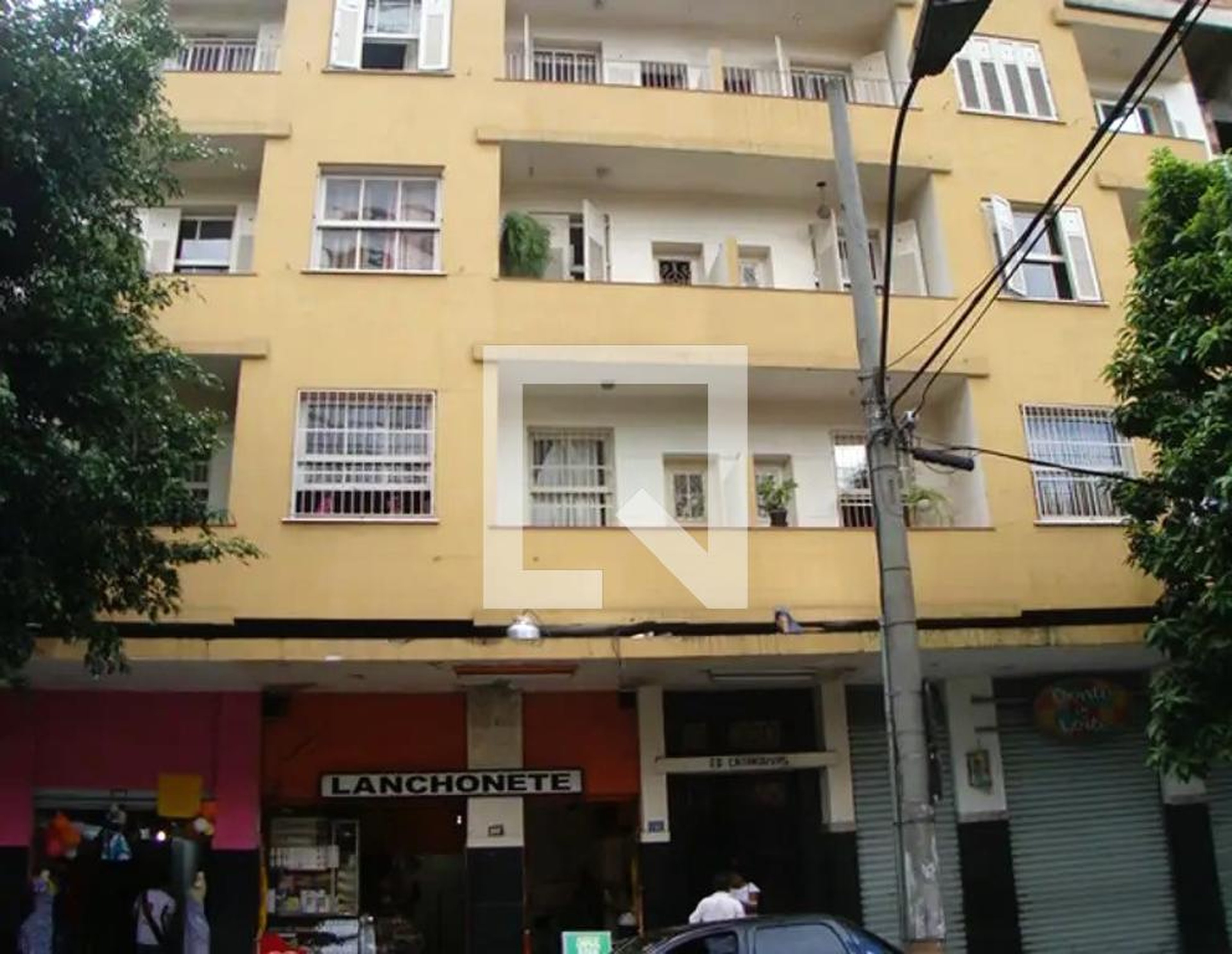 Fachada Condomínio em Rua Rio Grande do Sul, 792