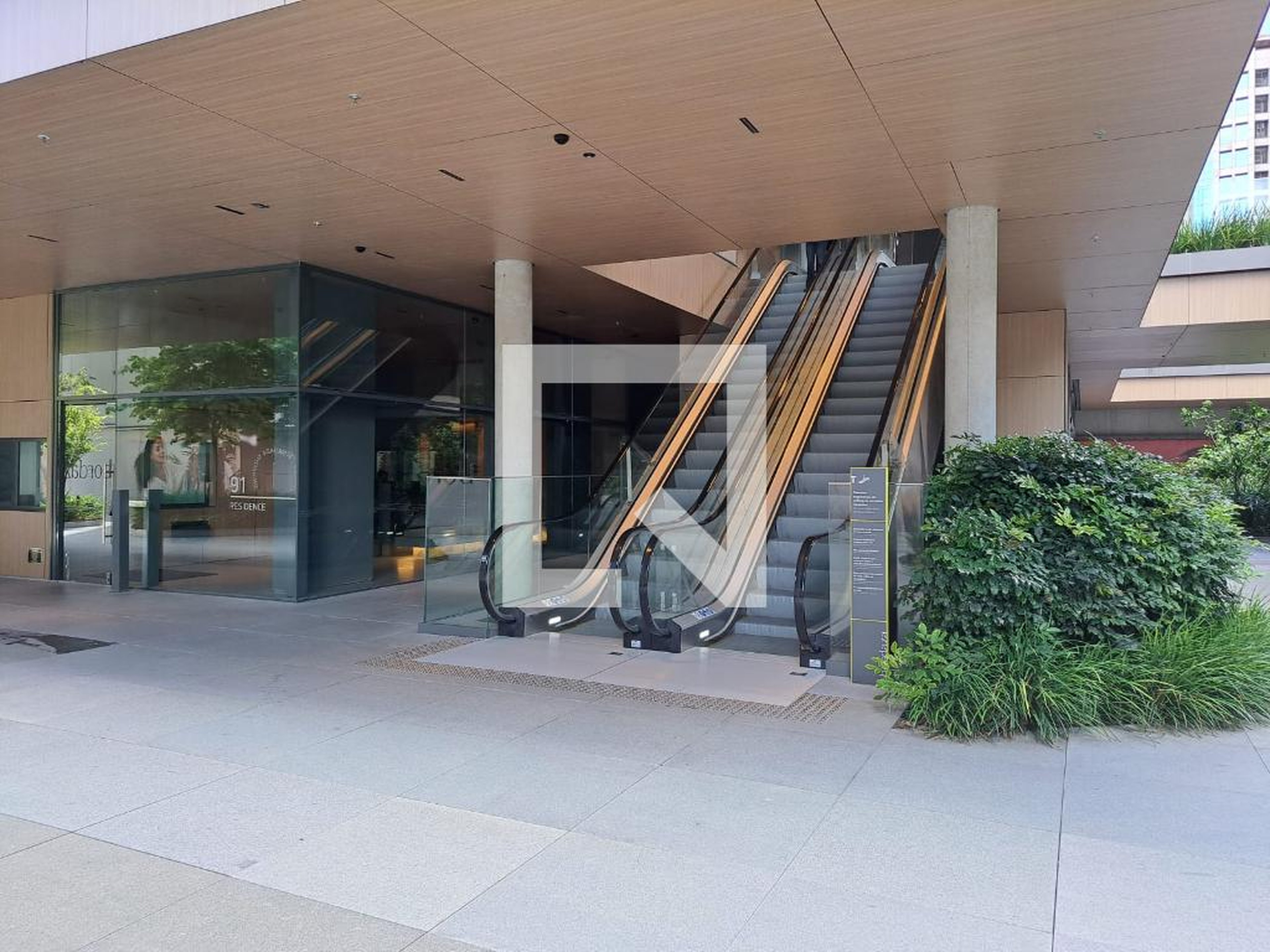 Fachada Condomínio em Alameda Alceu Wamosy, 91