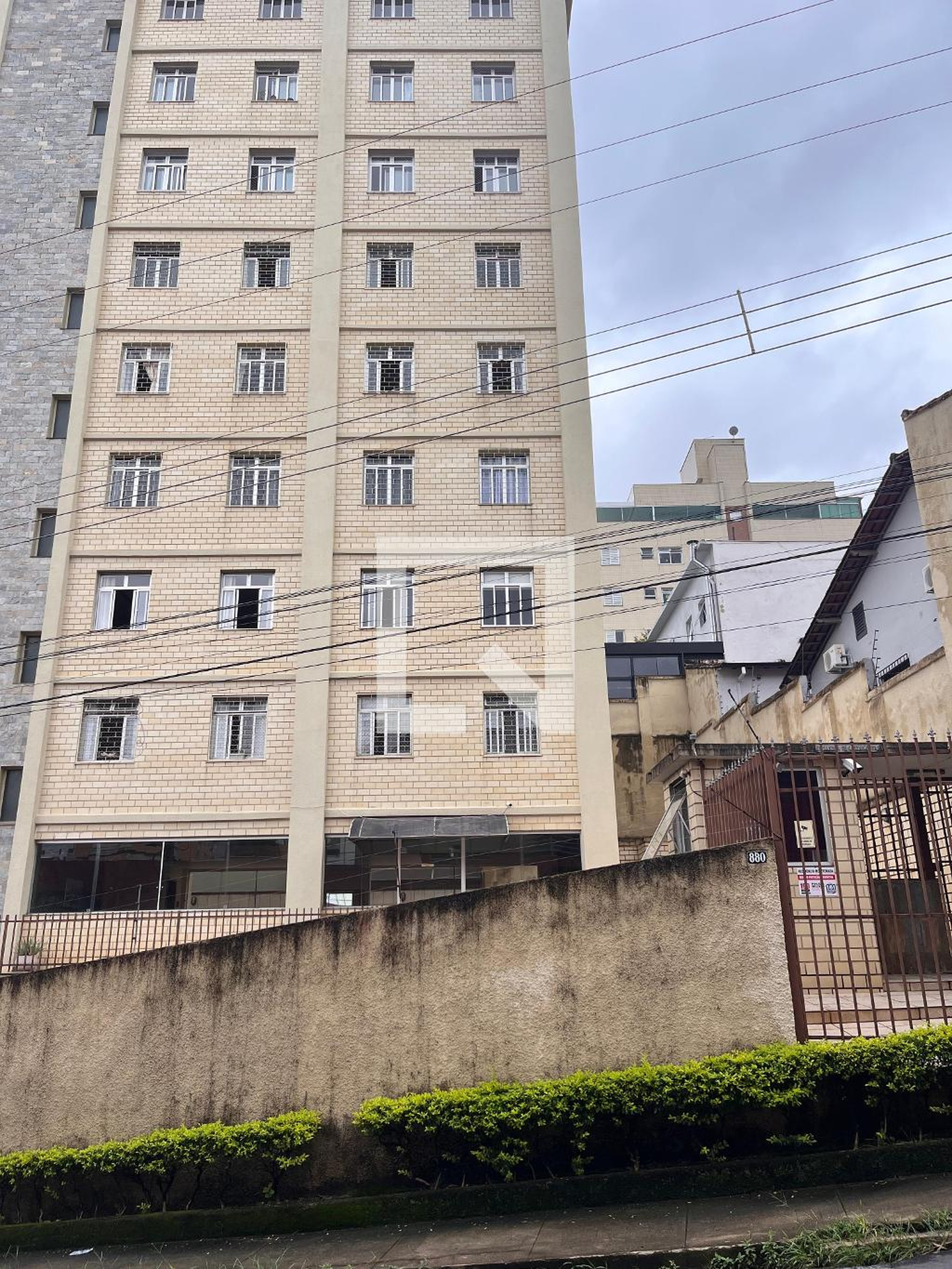 FACHADA Condomínio em Rua Brumadinho, 880