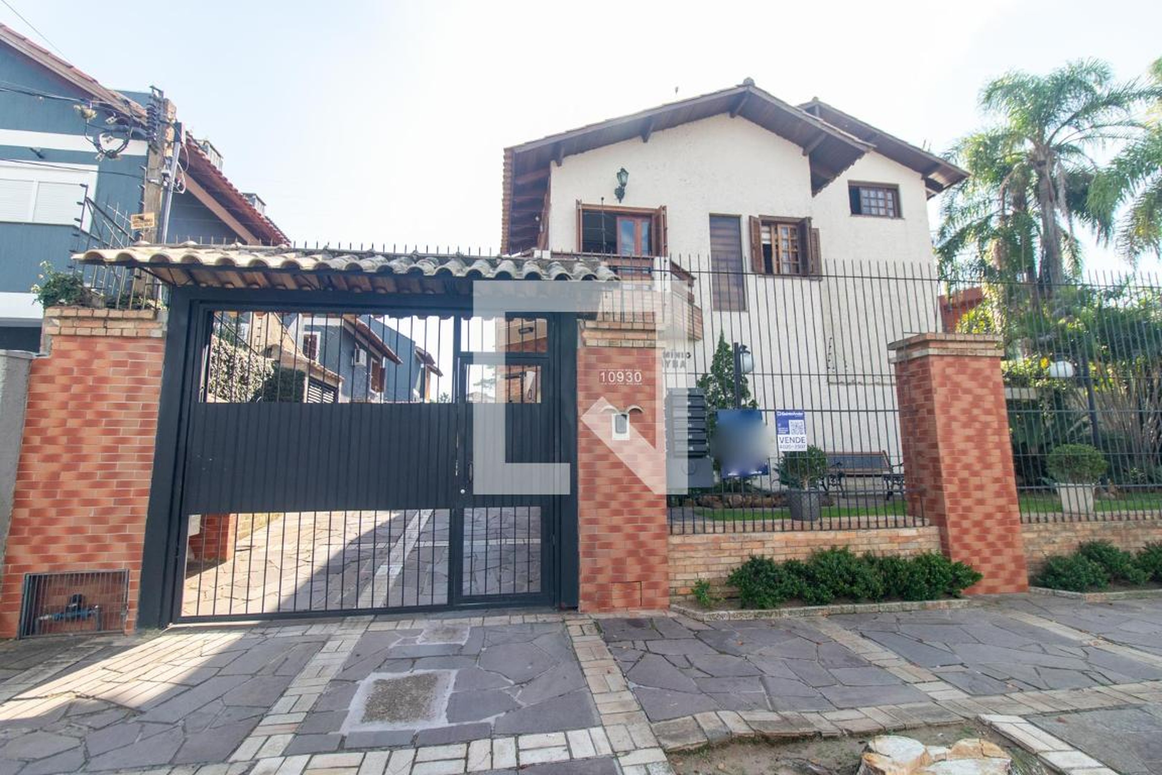 Fachada Condomínio em Avenida Guaíba, 10930