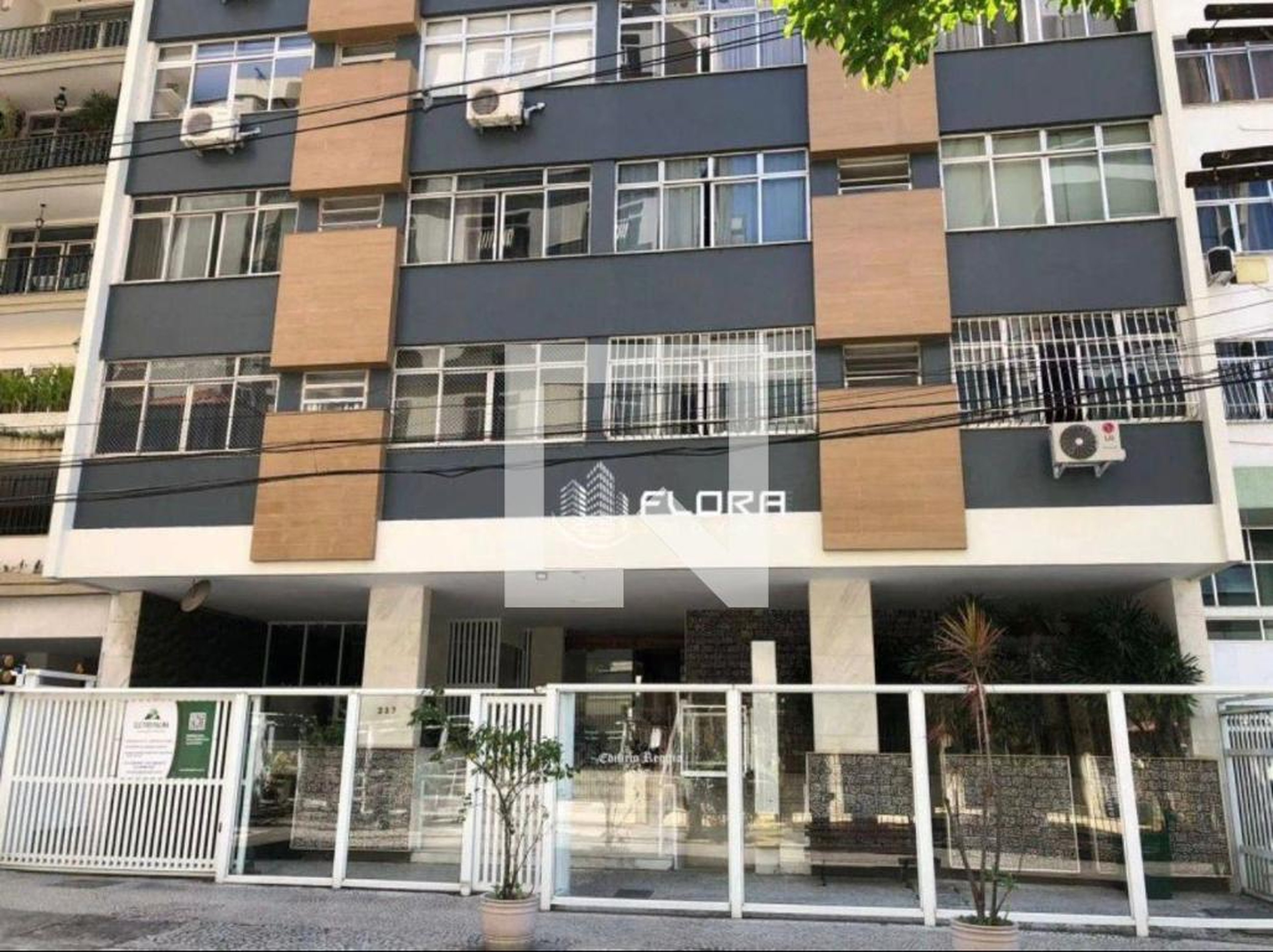 Fachada Edifício Reggio