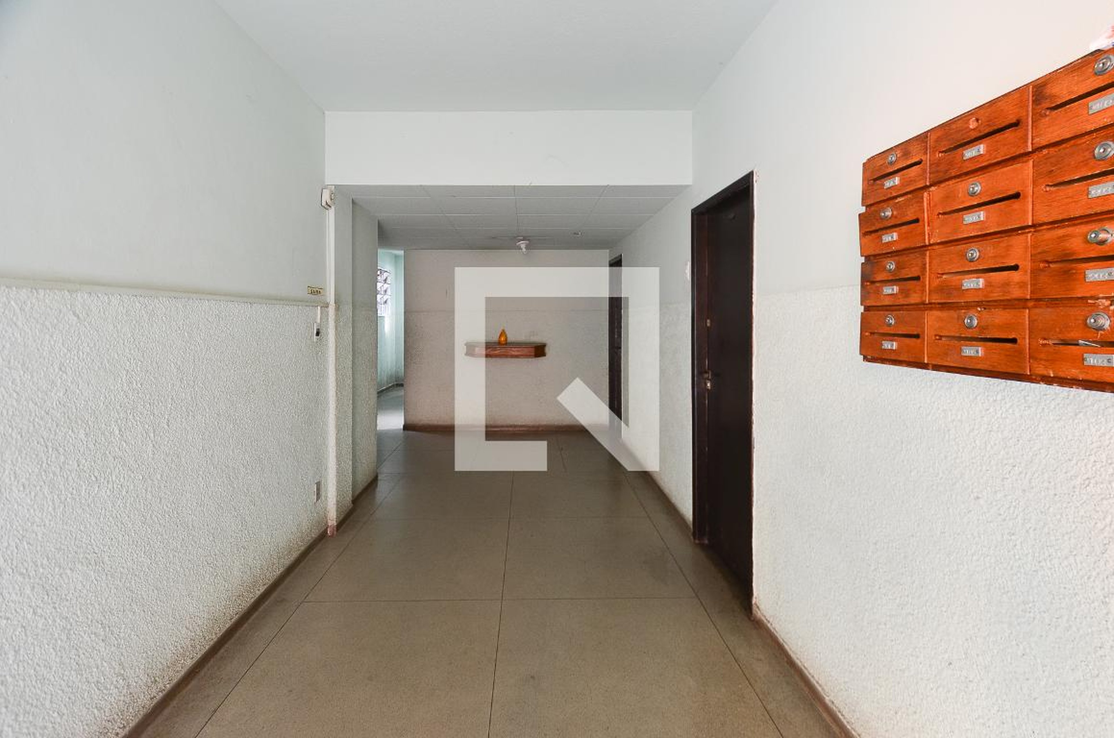 Hall de entrada Condomínio em Rua José Viola, 80