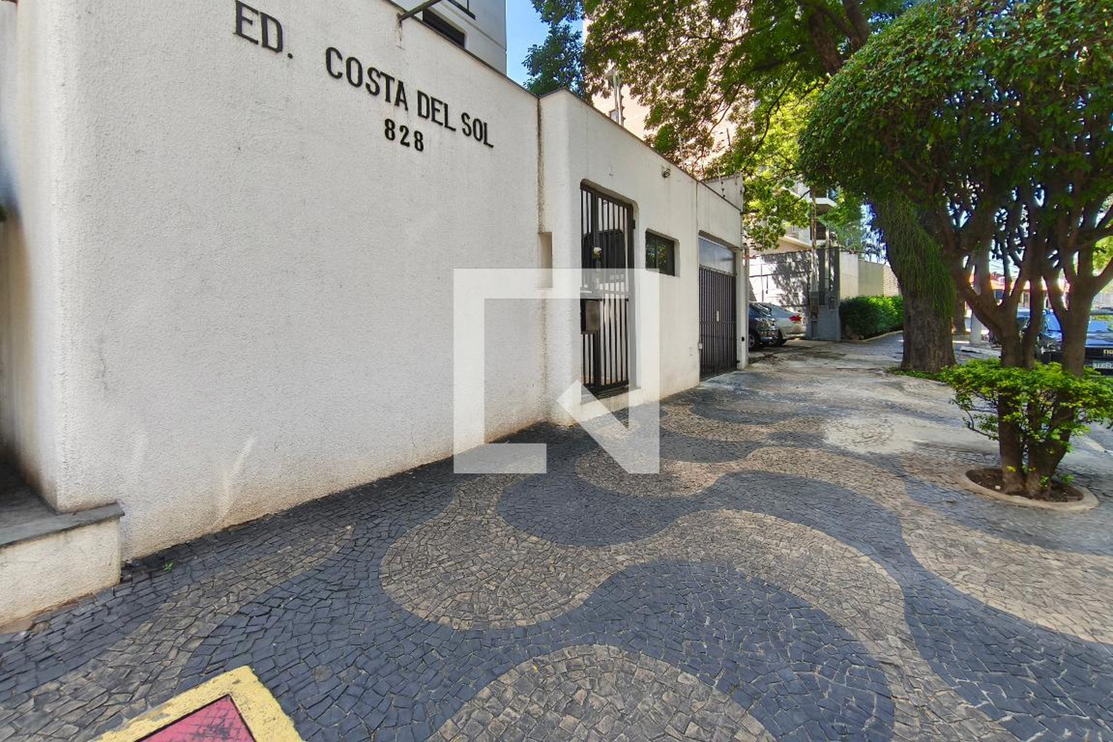 Fachada do Condomínio Condomínio Costa Del Sol