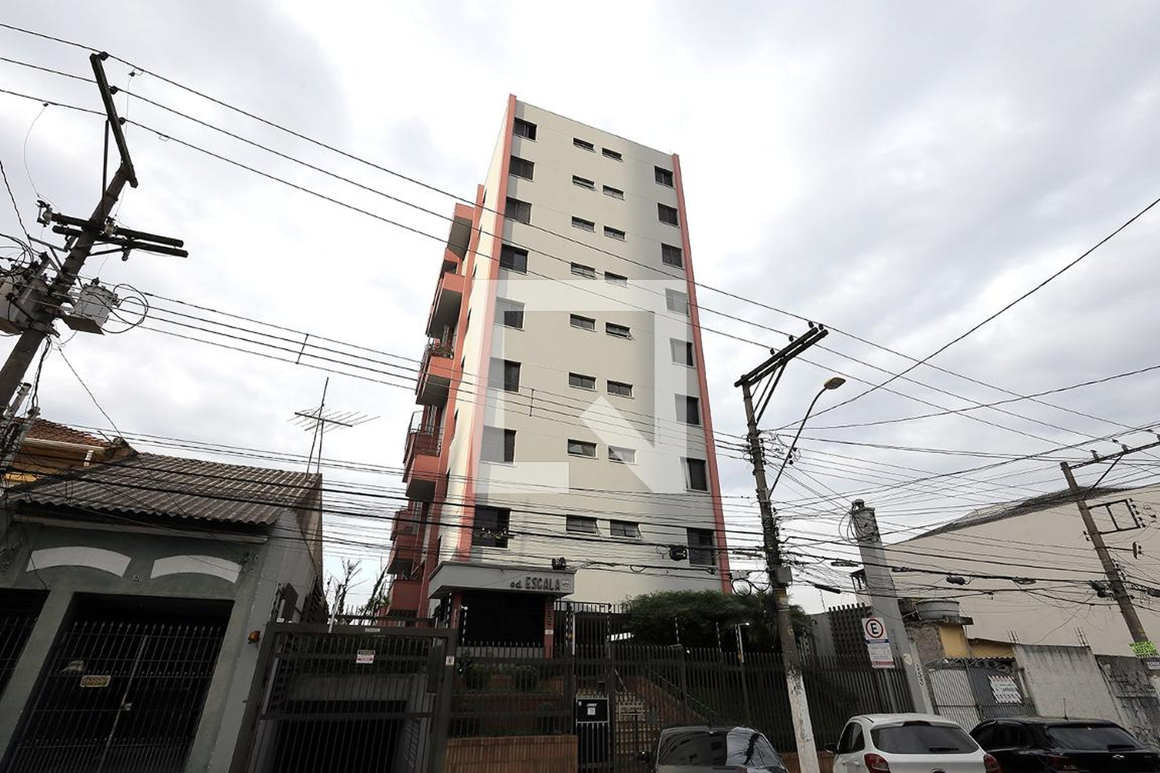 Fachada Edificio Escala