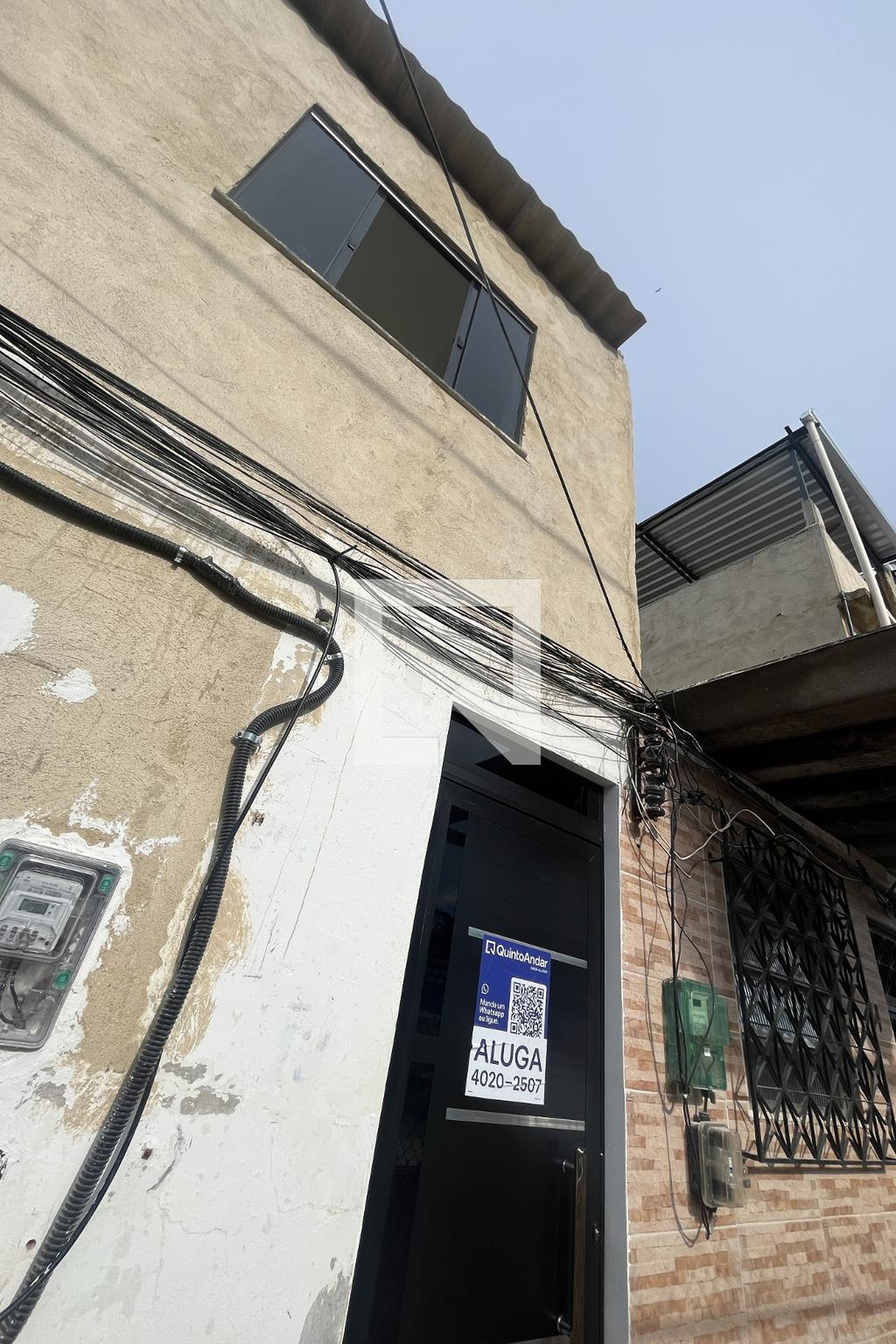 Fachada Condomínio em Rua Praia da Rosa, 1350